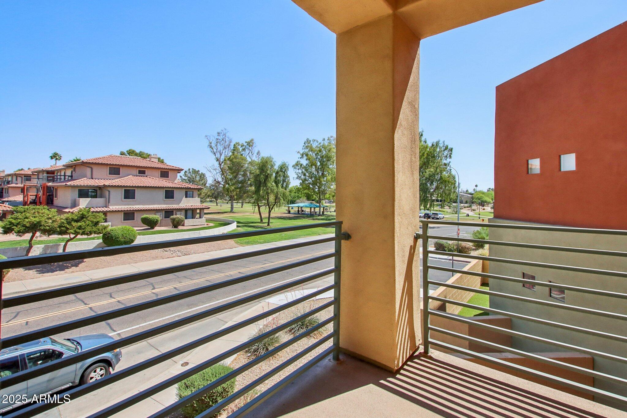 7601 E ROOSEVELT Street, 1007