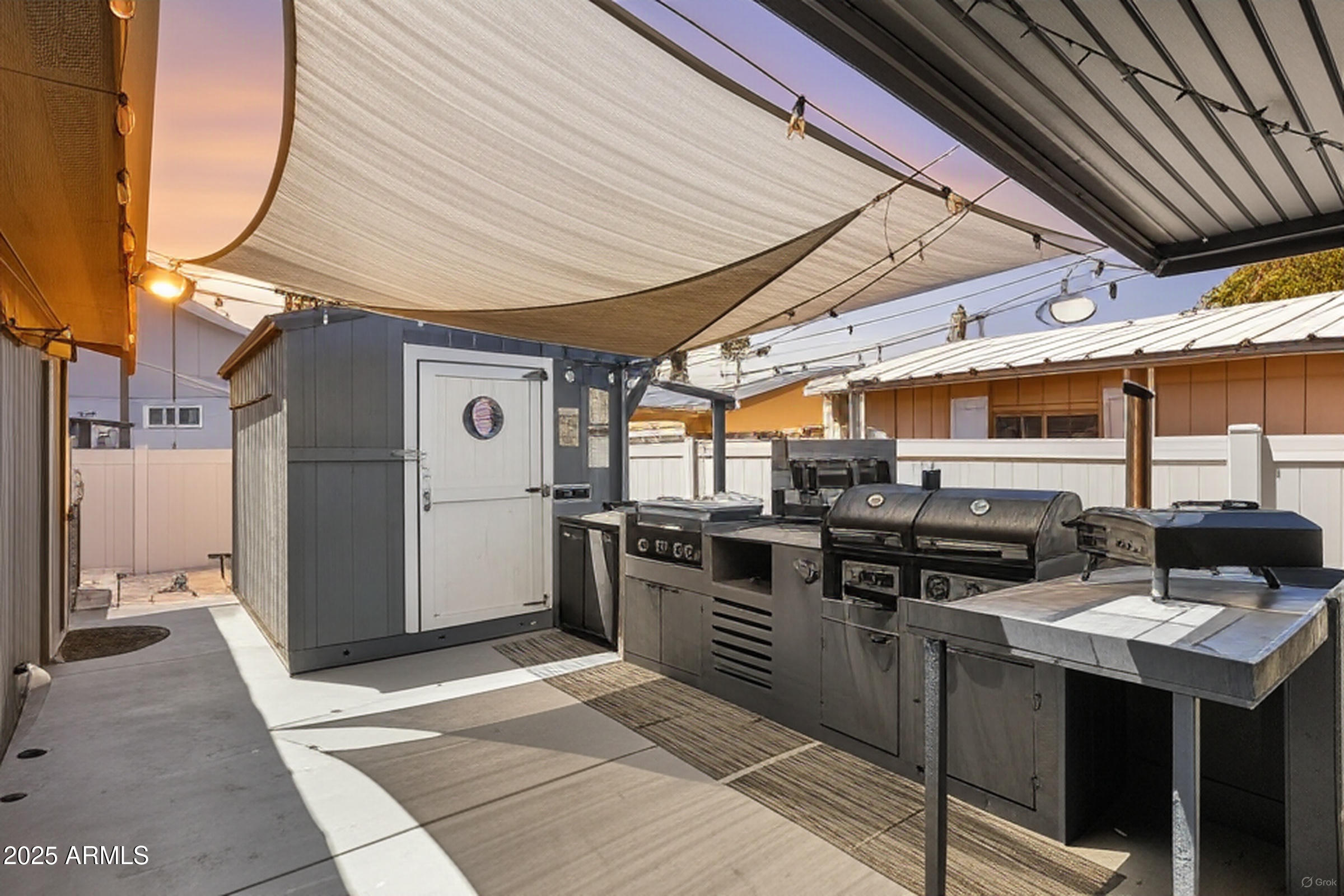 201 S Greenfield Road, 173