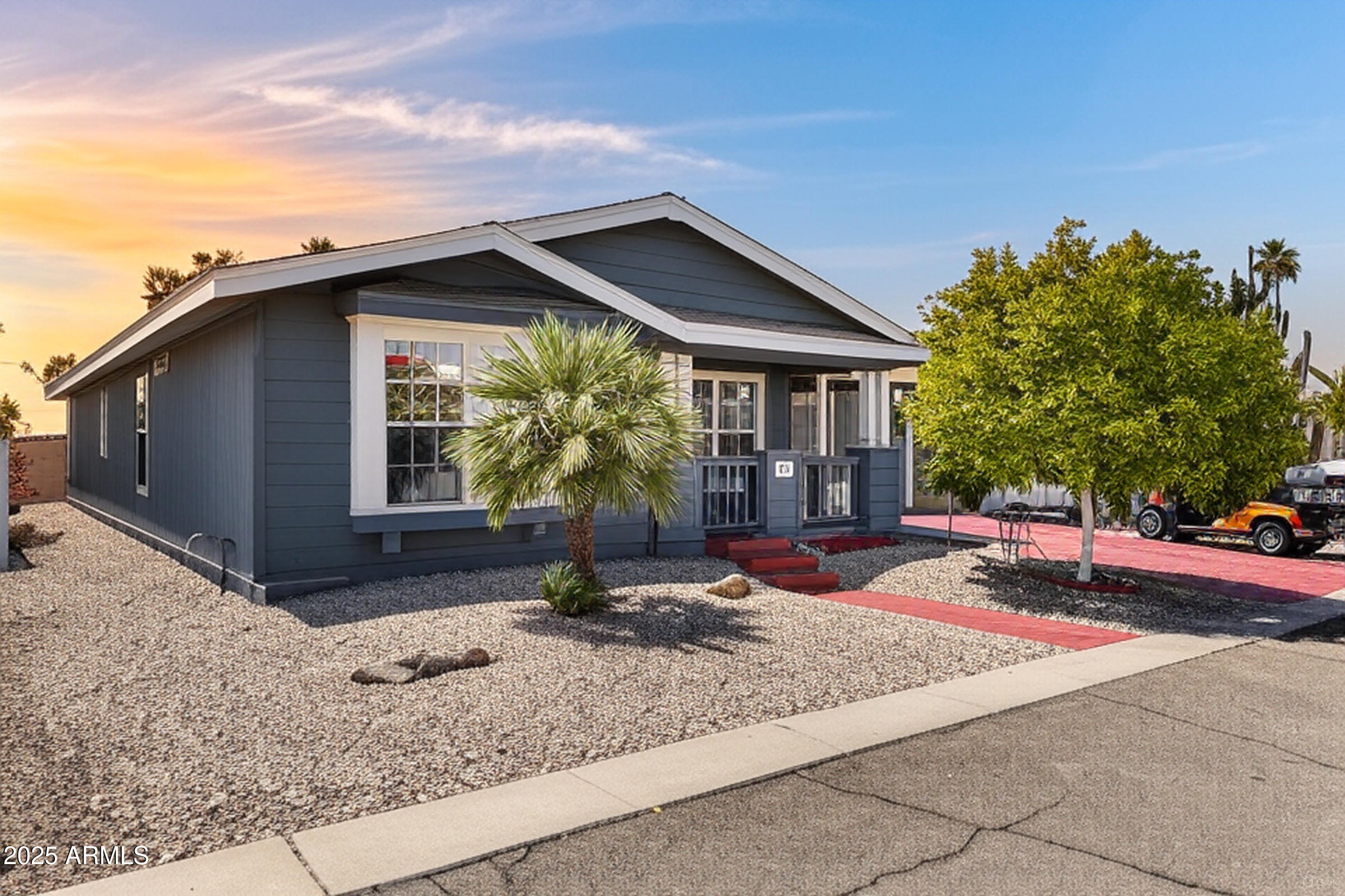 201 S Greenfield Road, 173