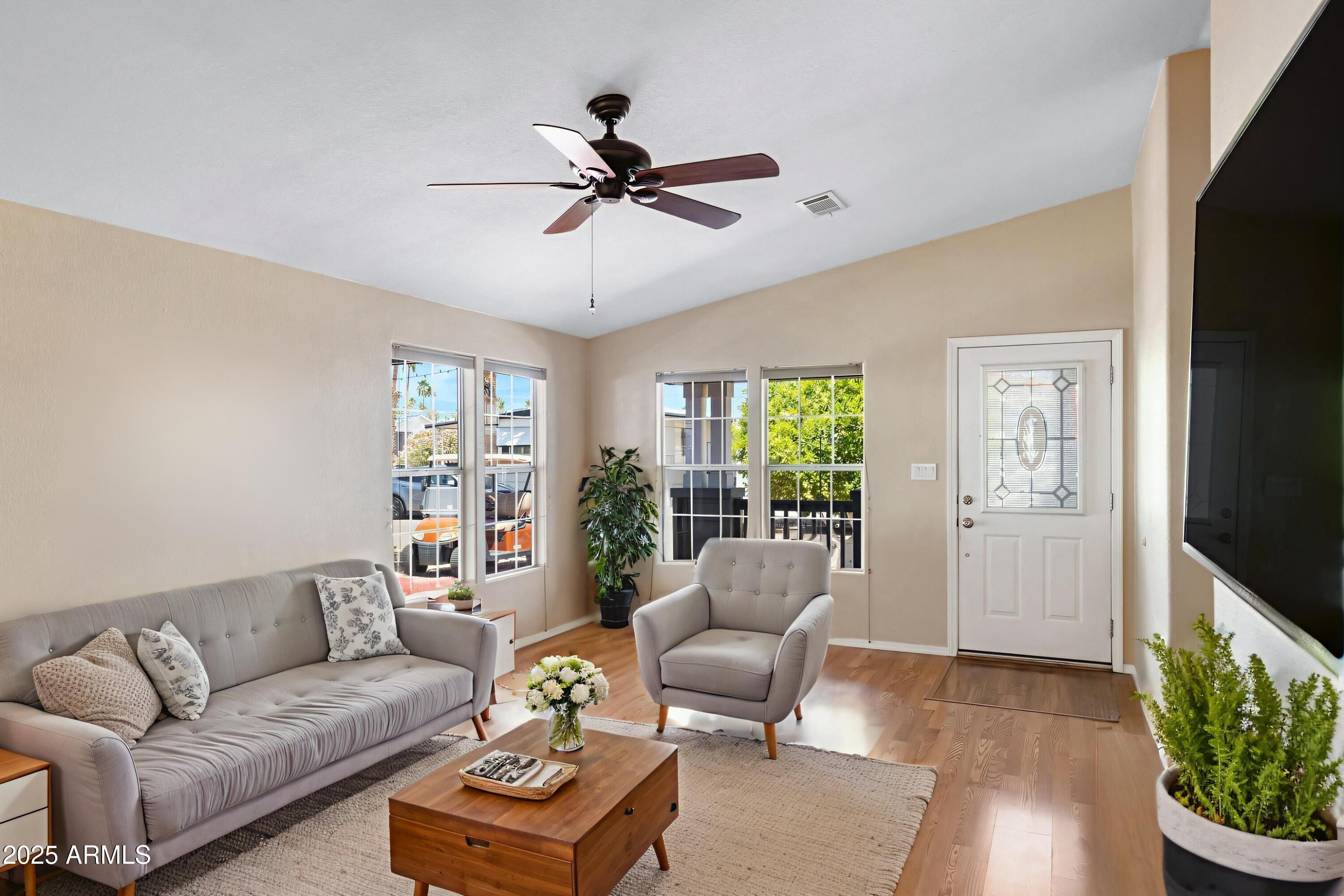 201 S Greenfield Road, 173