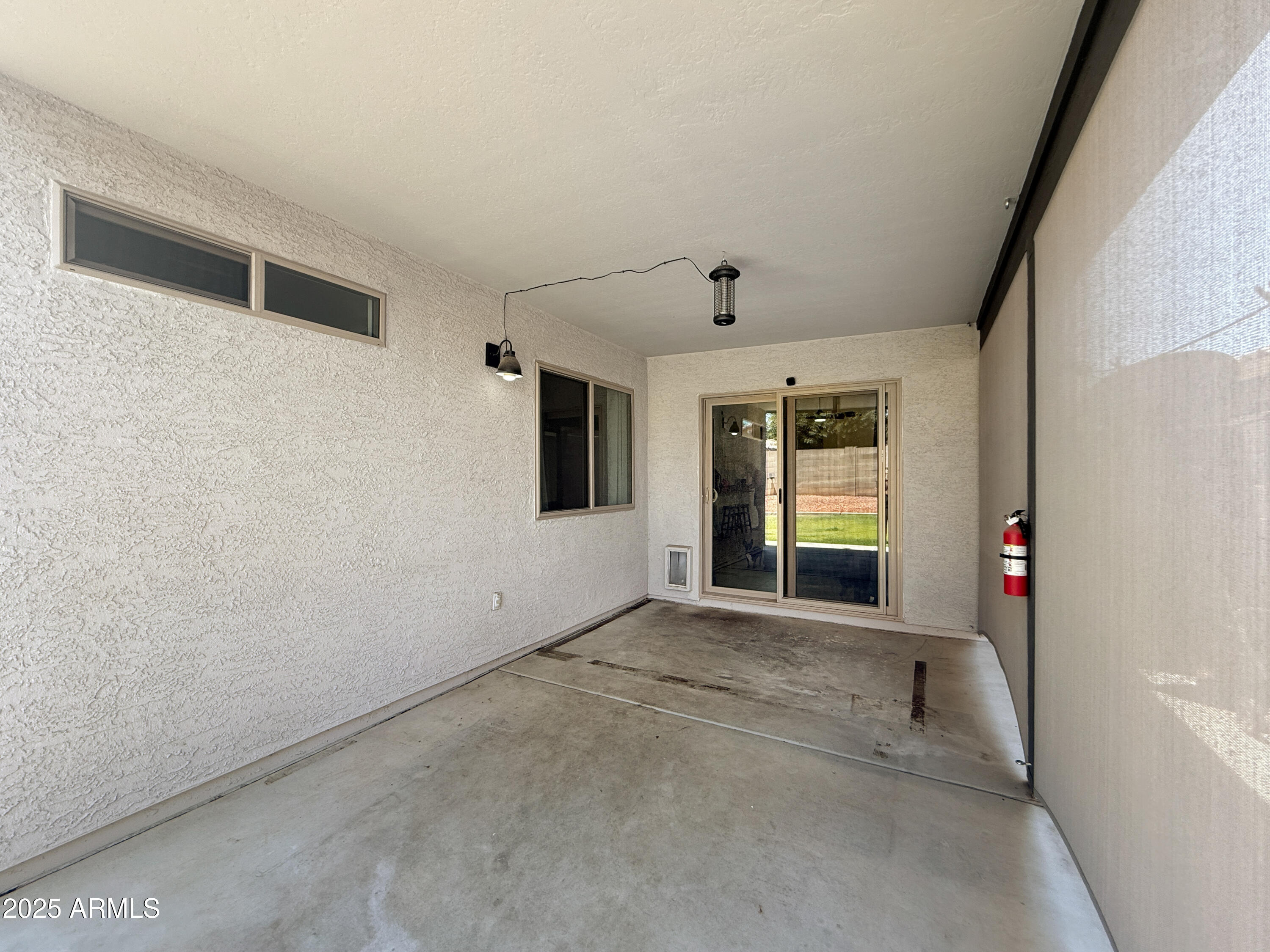 14728 W REDFIELD Road
