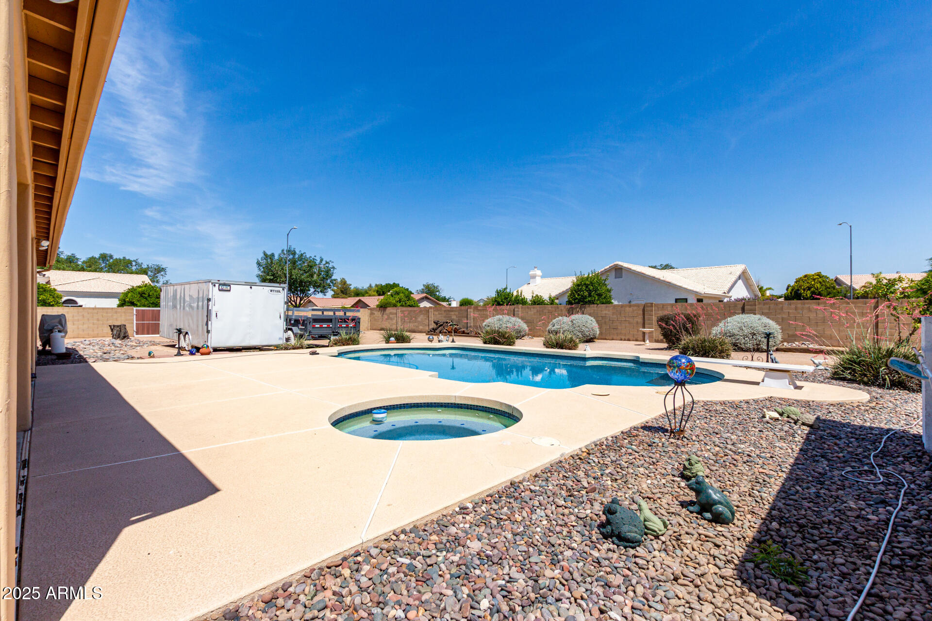 4622 E ELLIS Circle