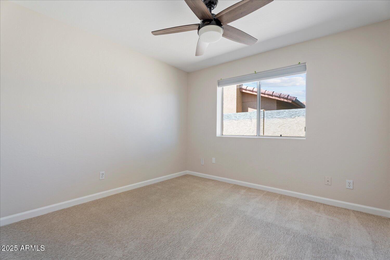 5313 E LAUREL Lane