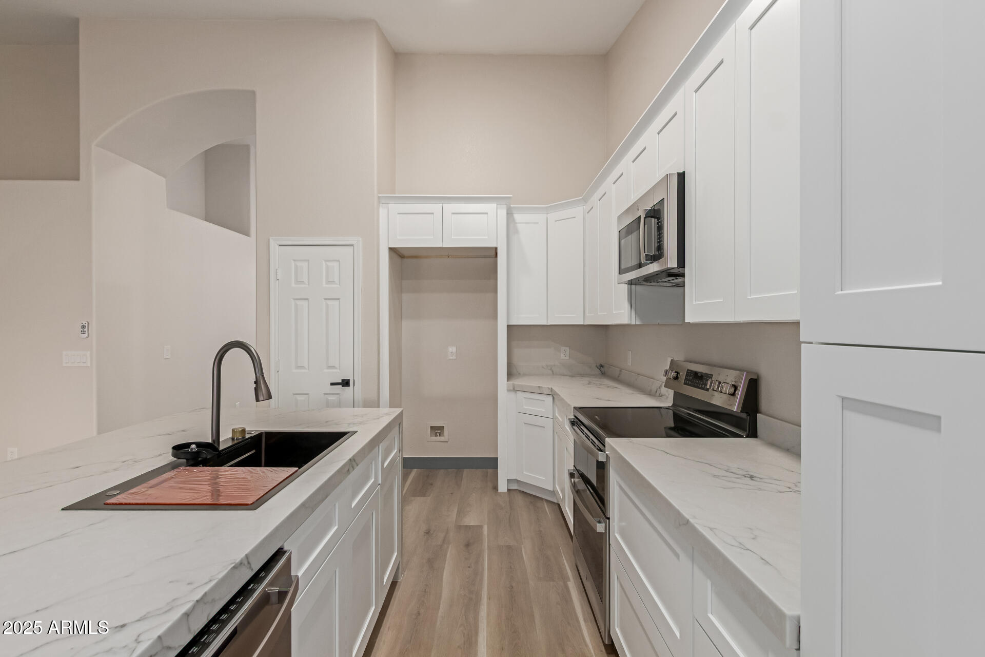 2189 E RANCH Court