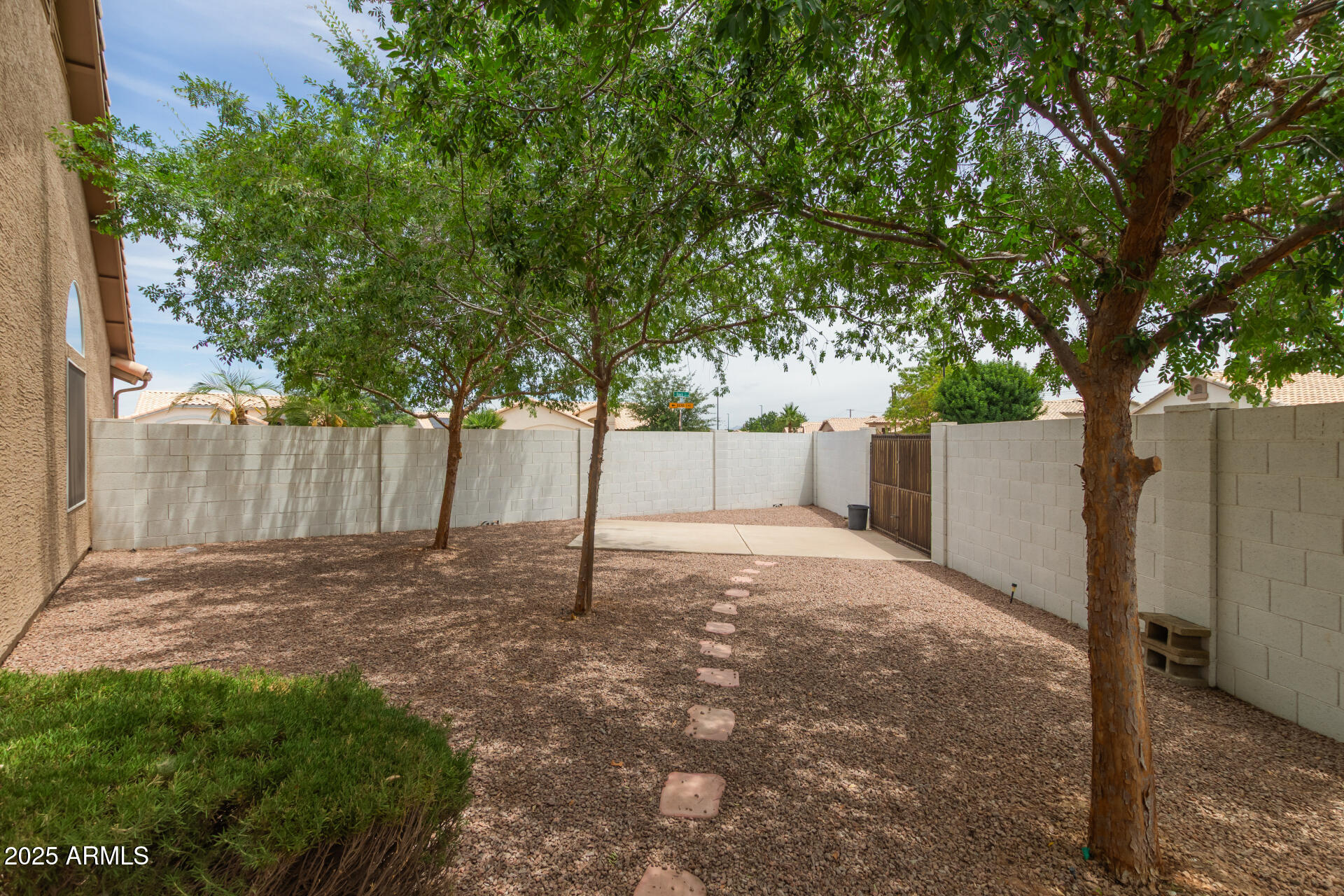 2189 E RANCH Court