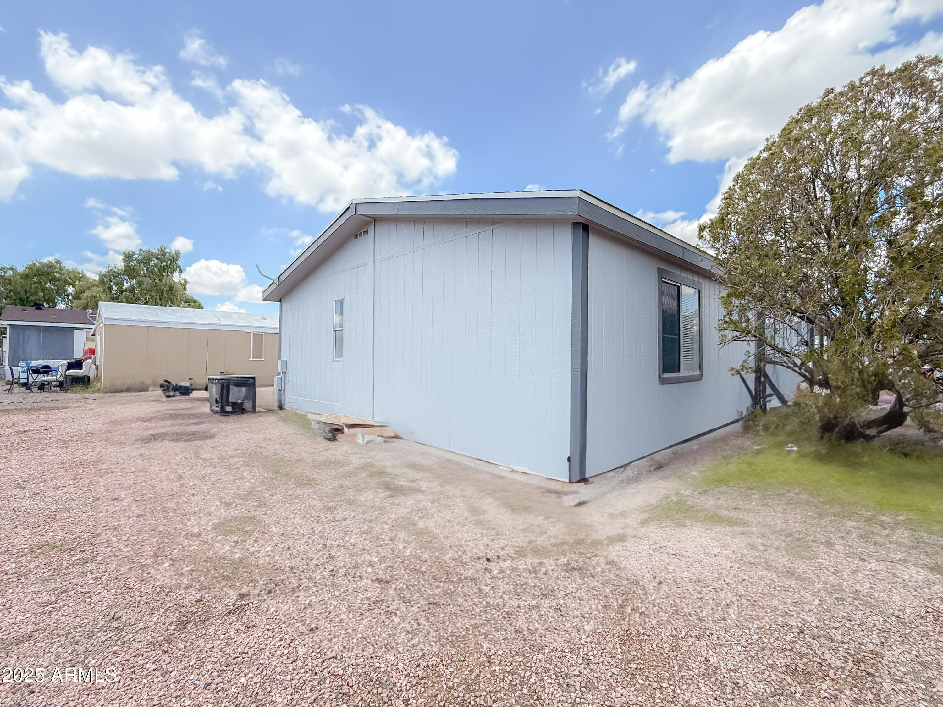 12721 W Greenway Road, 39