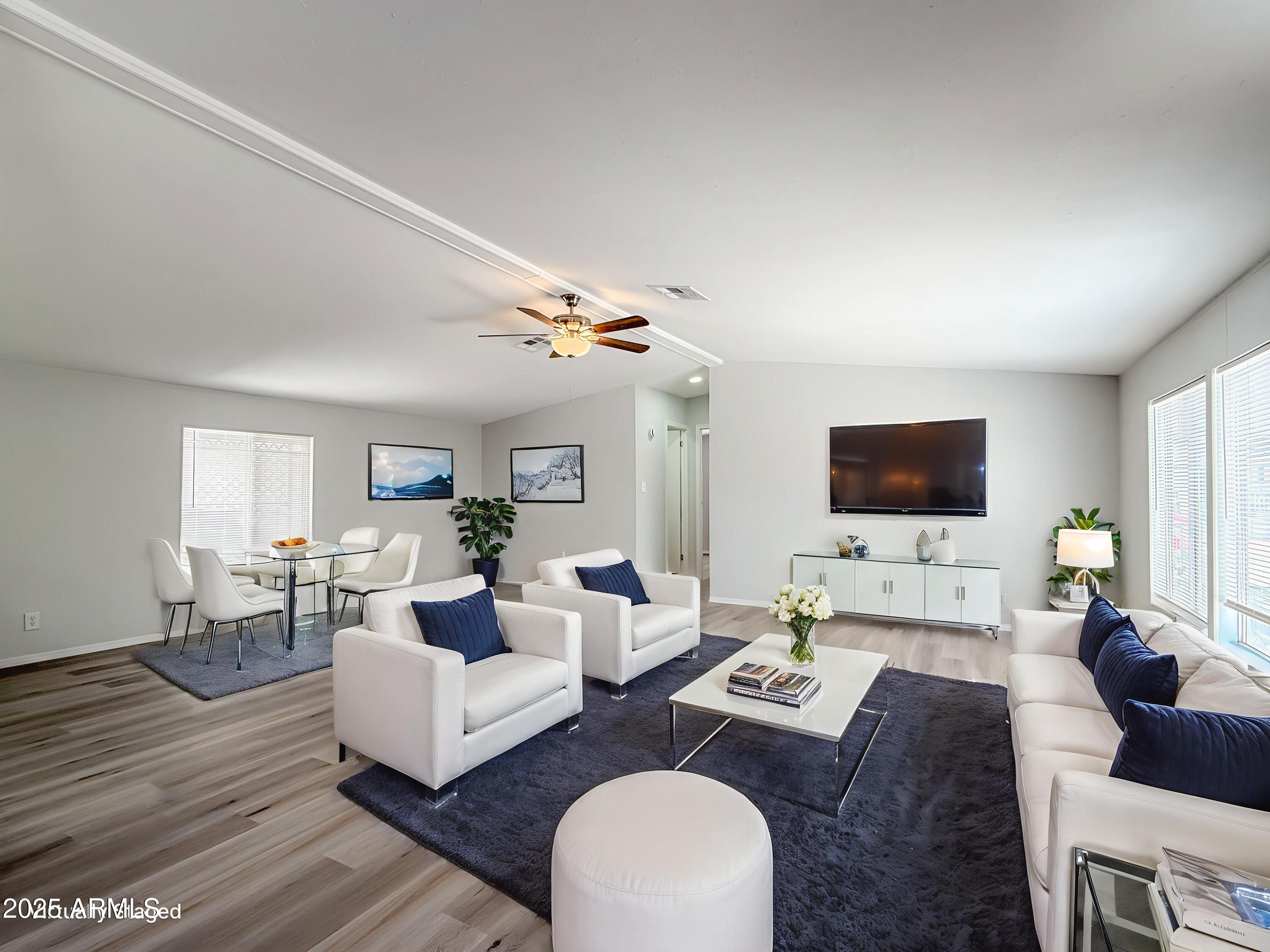 12721 W Greenway Road, 39