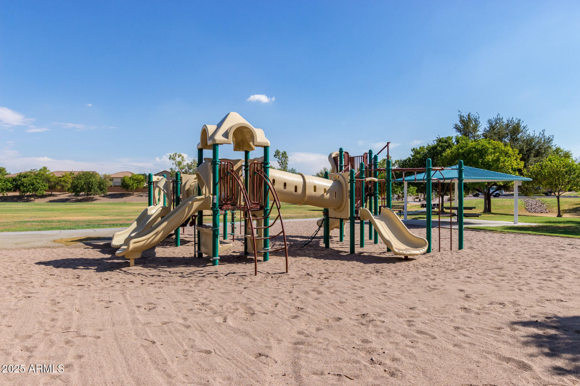 2893 W FIVE MILE PEAK Road