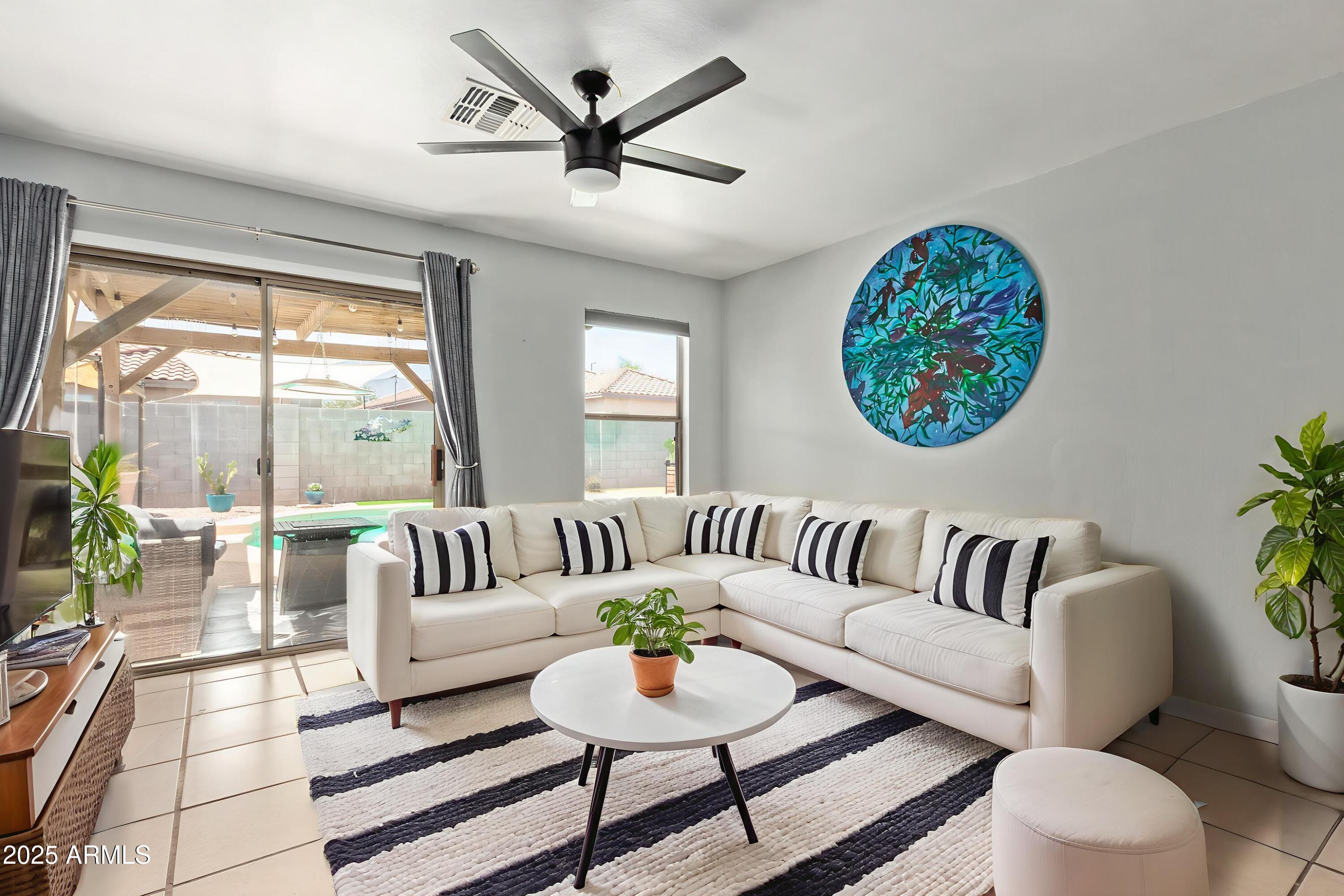 2893 W FIVE MILE PEAK Road