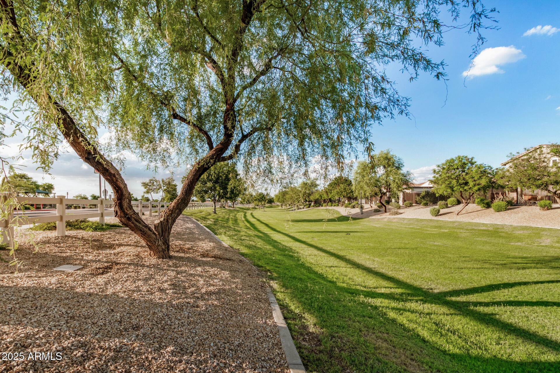 4453 S HUACHUCA Way