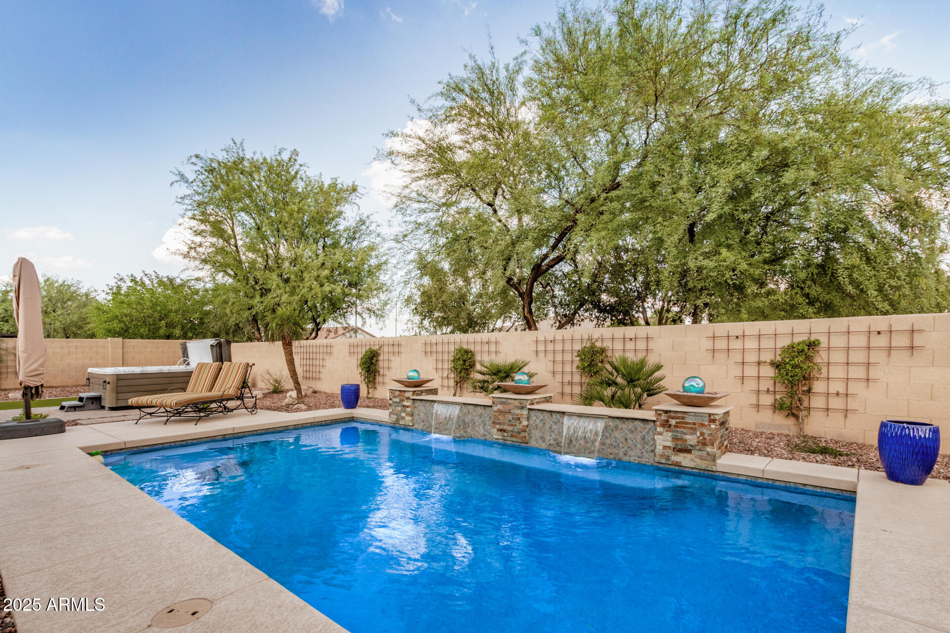 4453 S HUACHUCA Way