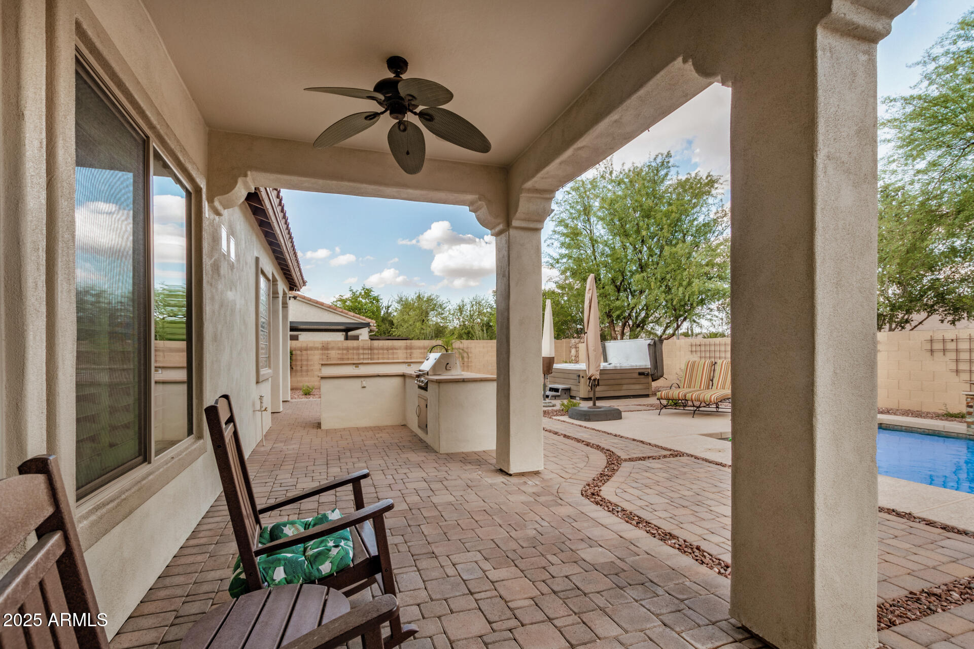 4453 S HUACHUCA Way