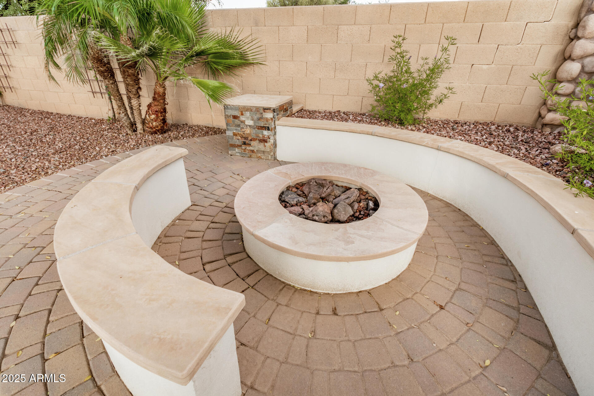 4453 S HUACHUCA Way