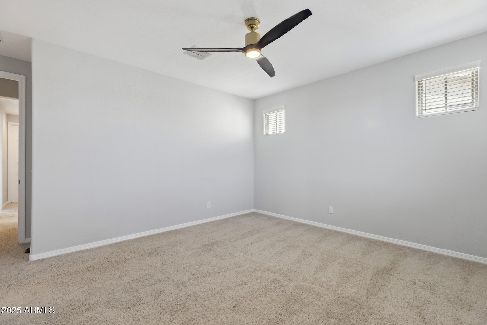 663 W FLINTLOCK Way