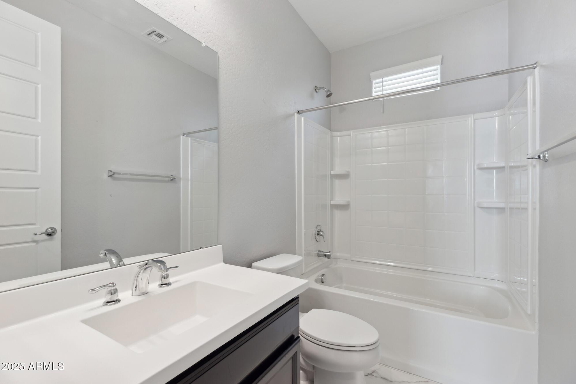 663 W FLINTLOCK Way
