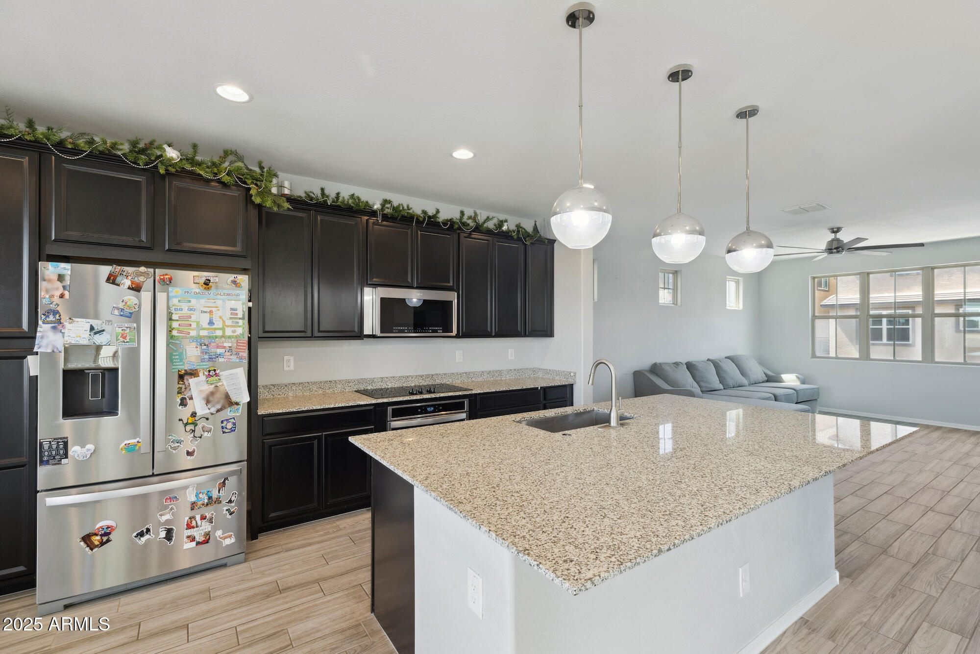 663 W FLINTLOCK Way