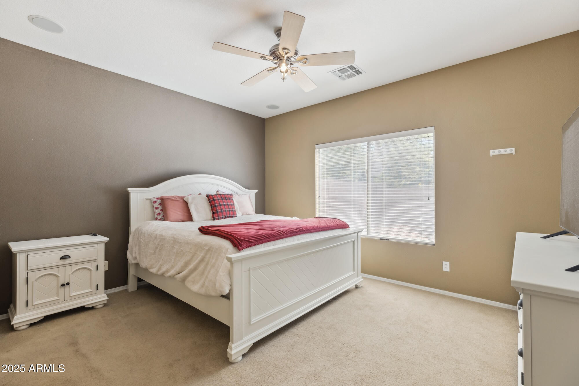6425 S KIMBERLEE Way
