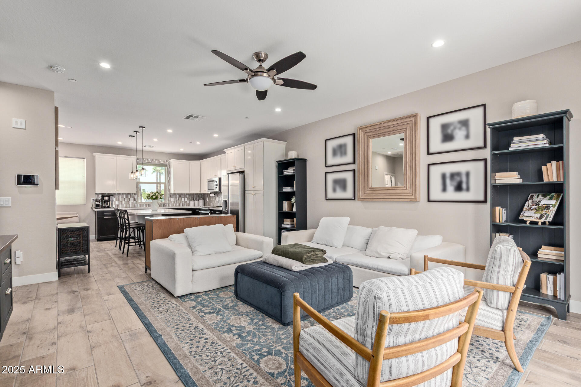 820 N 8TH Avenue, 14