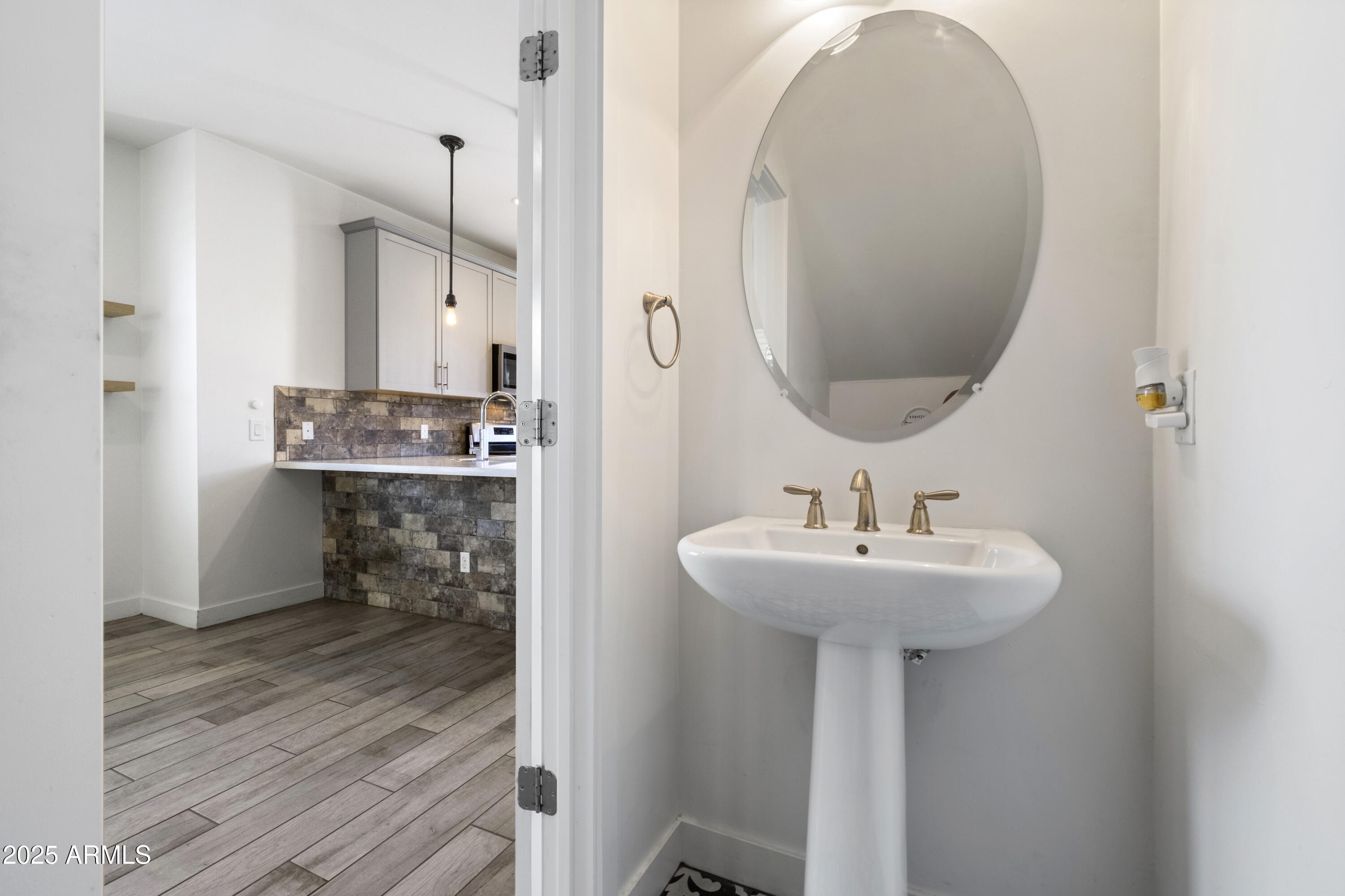 3030 N 38TH Street, 120