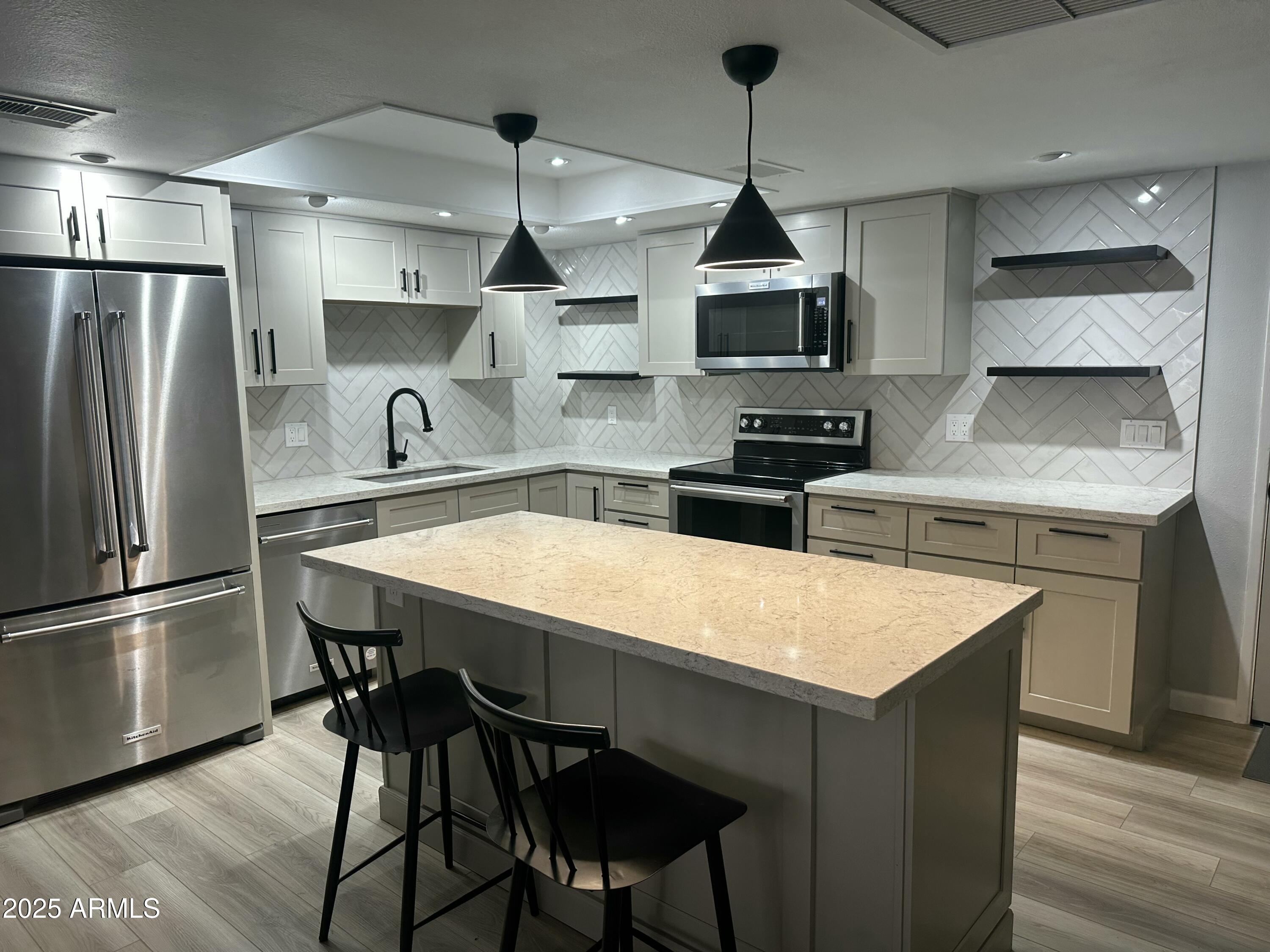 7930 E CAMELBACK Road, 508