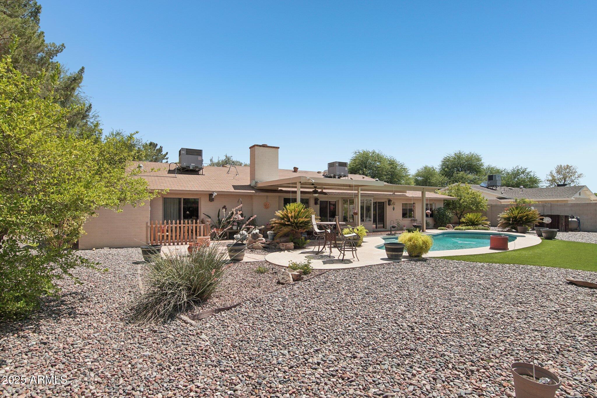 5410 E POINSETTIA Drive