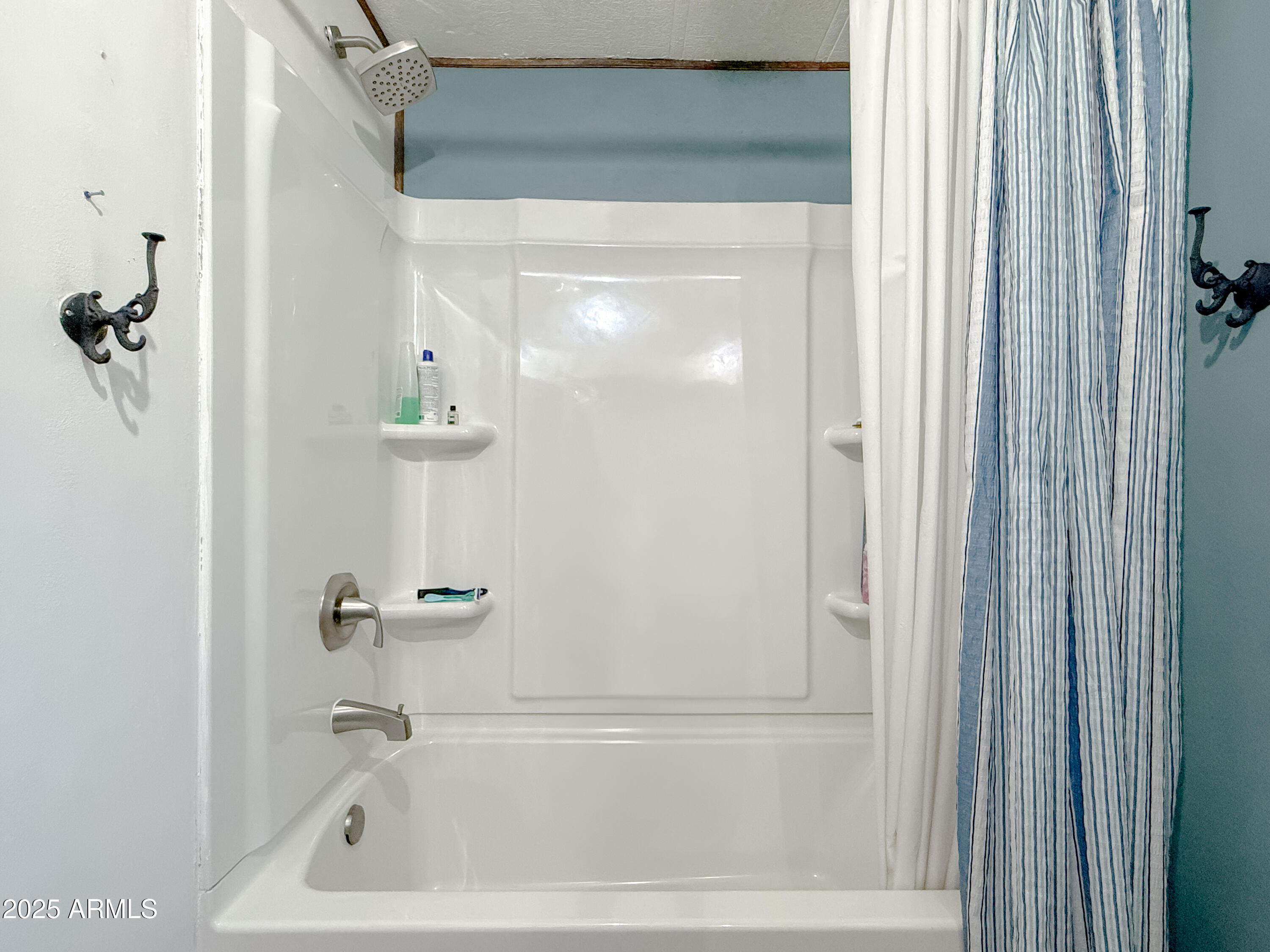 2701 E ALLRED Avenue, 171