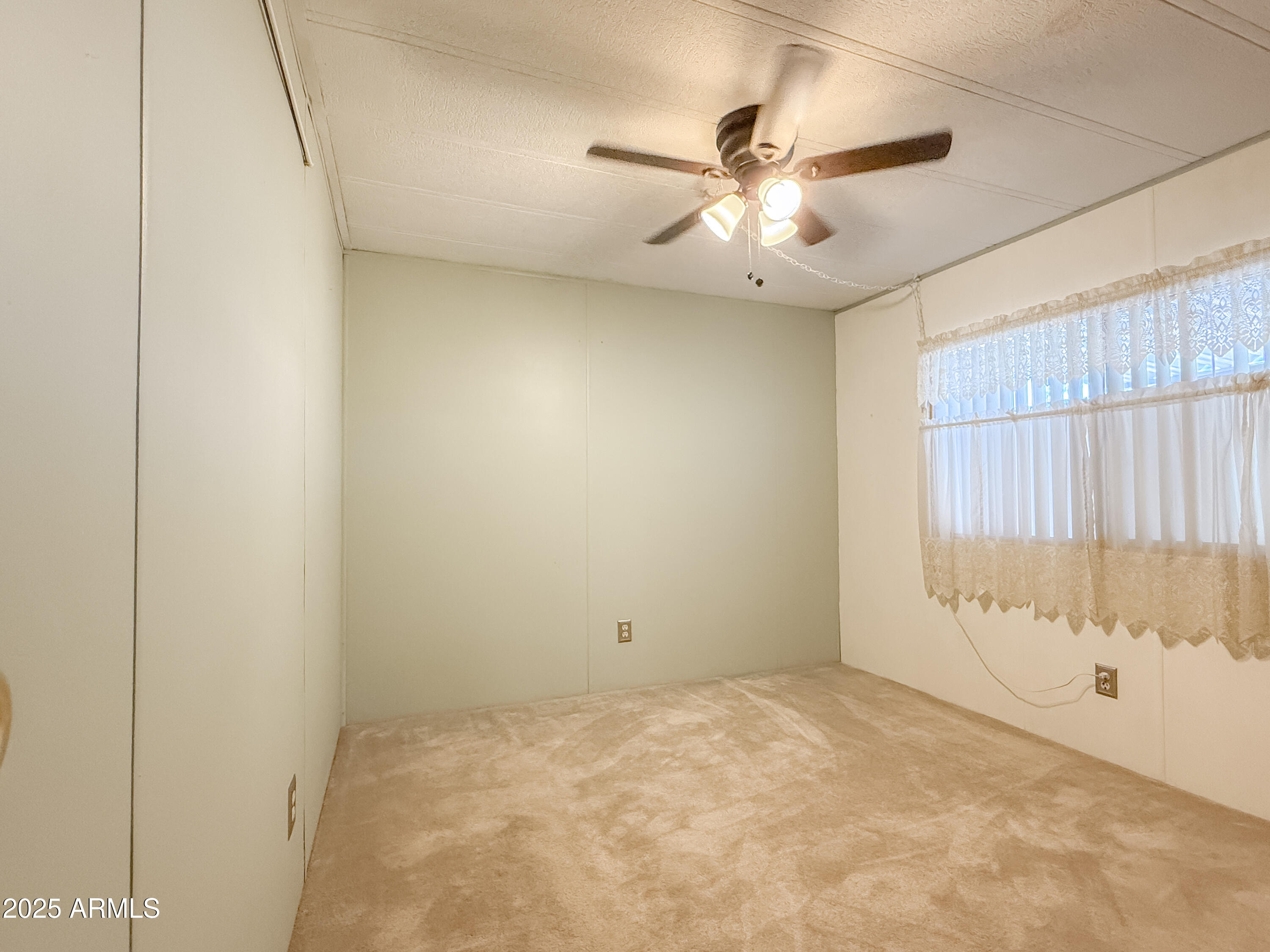 2701 E ALLRED Avenue, 171