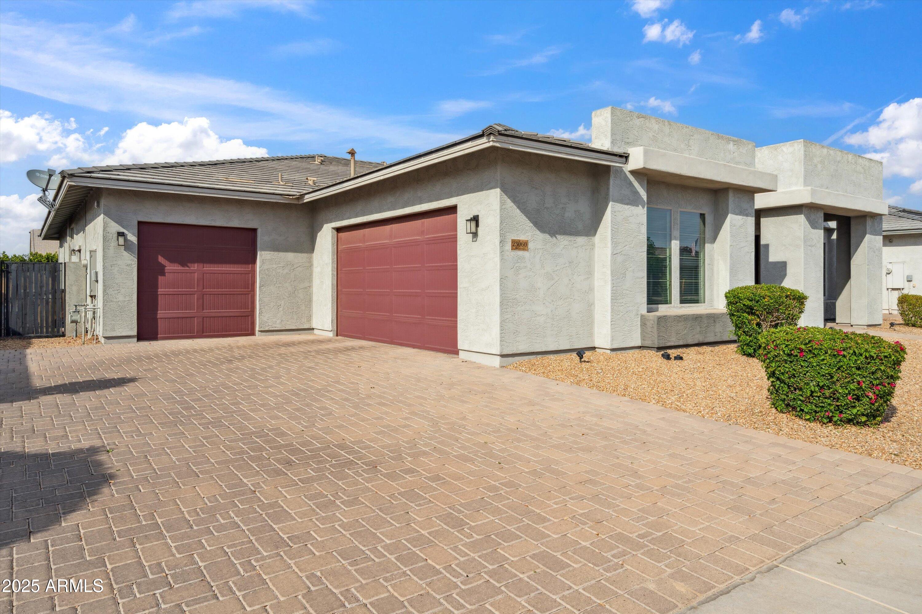 23060 E SONOQUI Boulevard