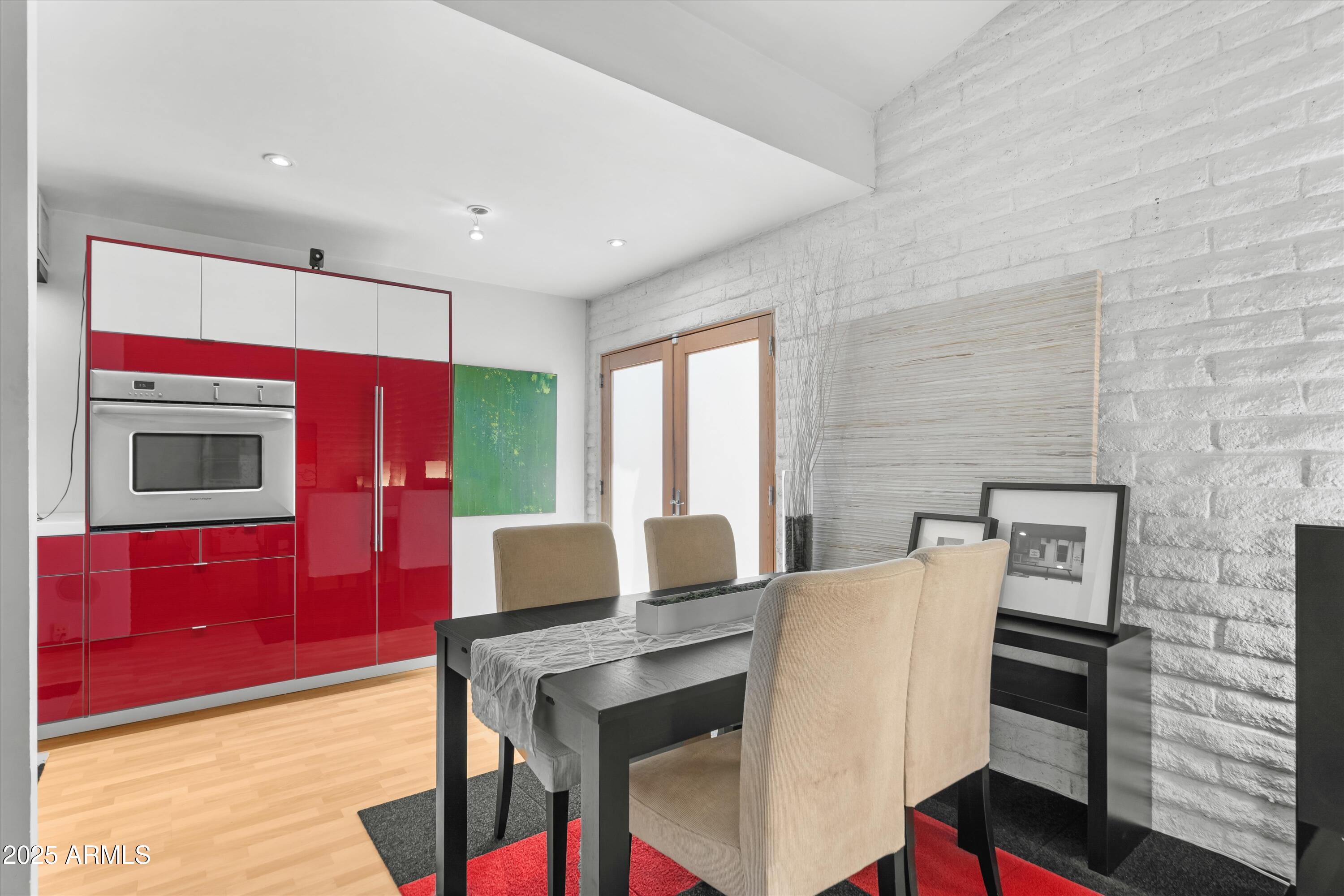 4800 N 68TH Street, 114