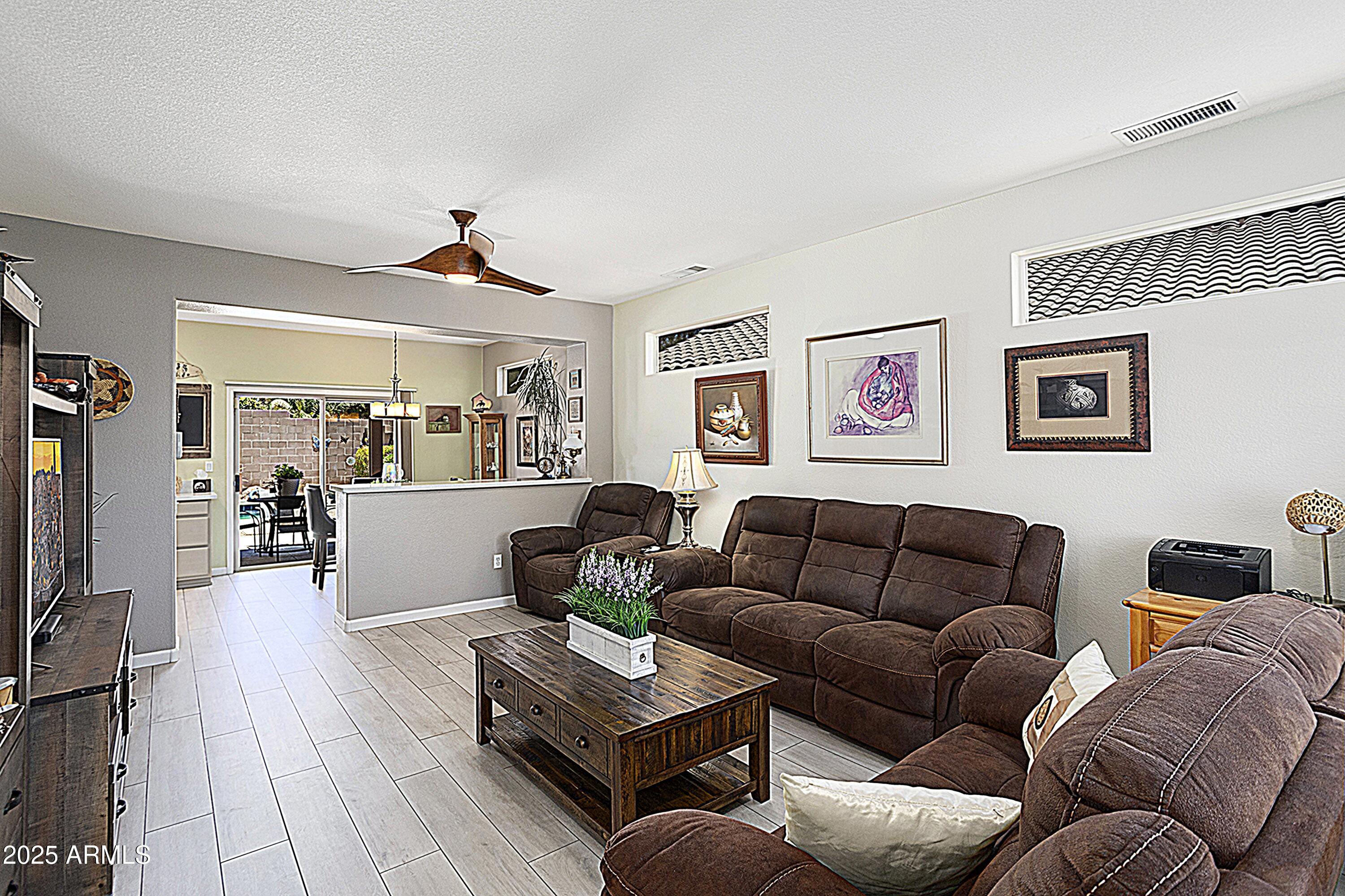 15790 W ARROWHEAD Drive