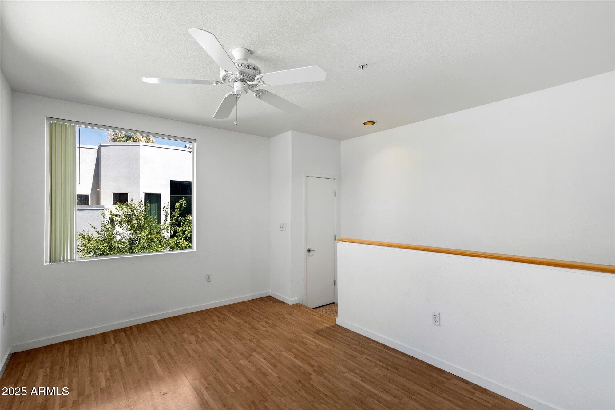 3633 N 3RD Avenue, 2091