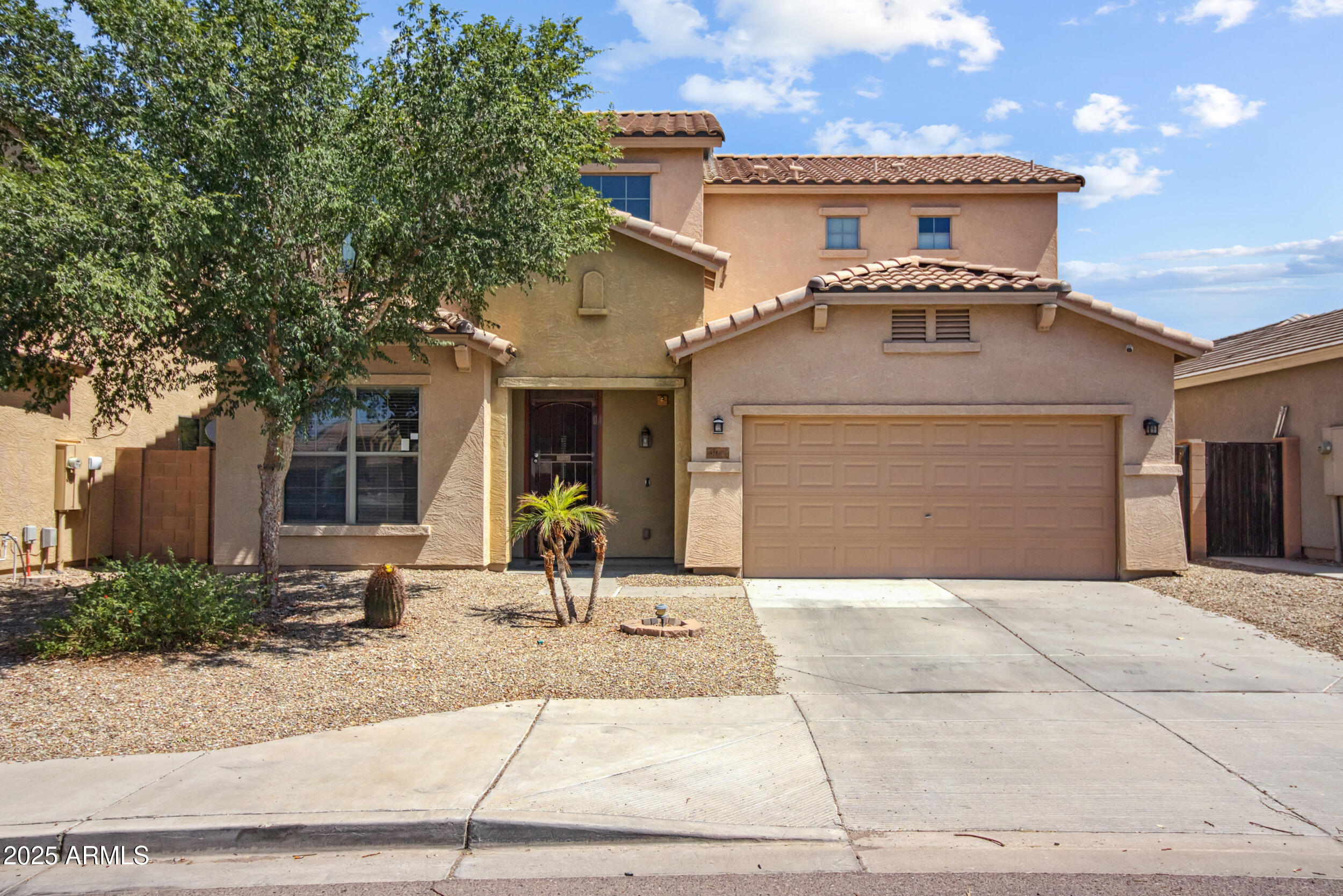 9912 W ILLINI Street