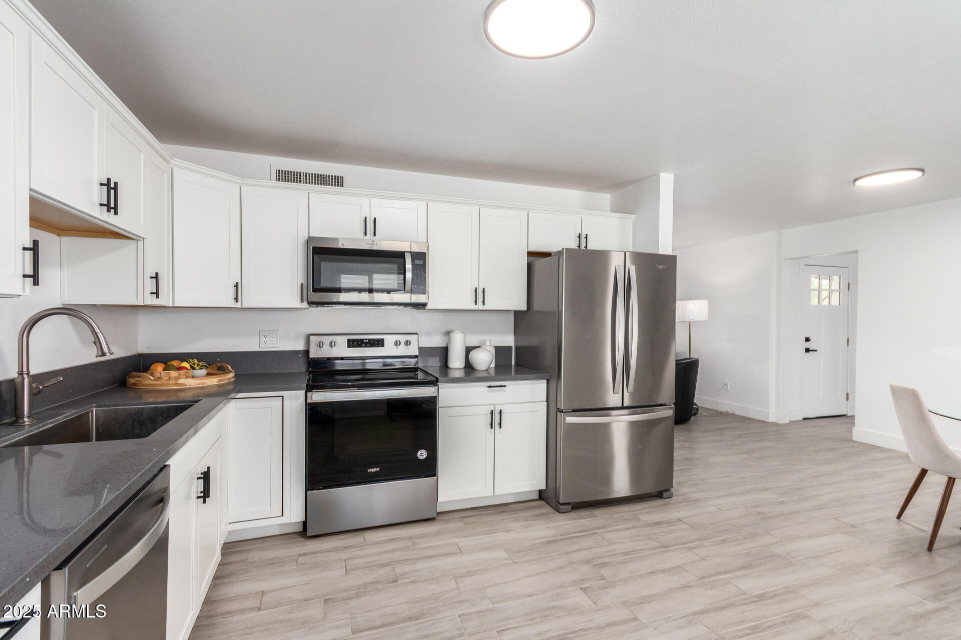 1909 N 74TH Street