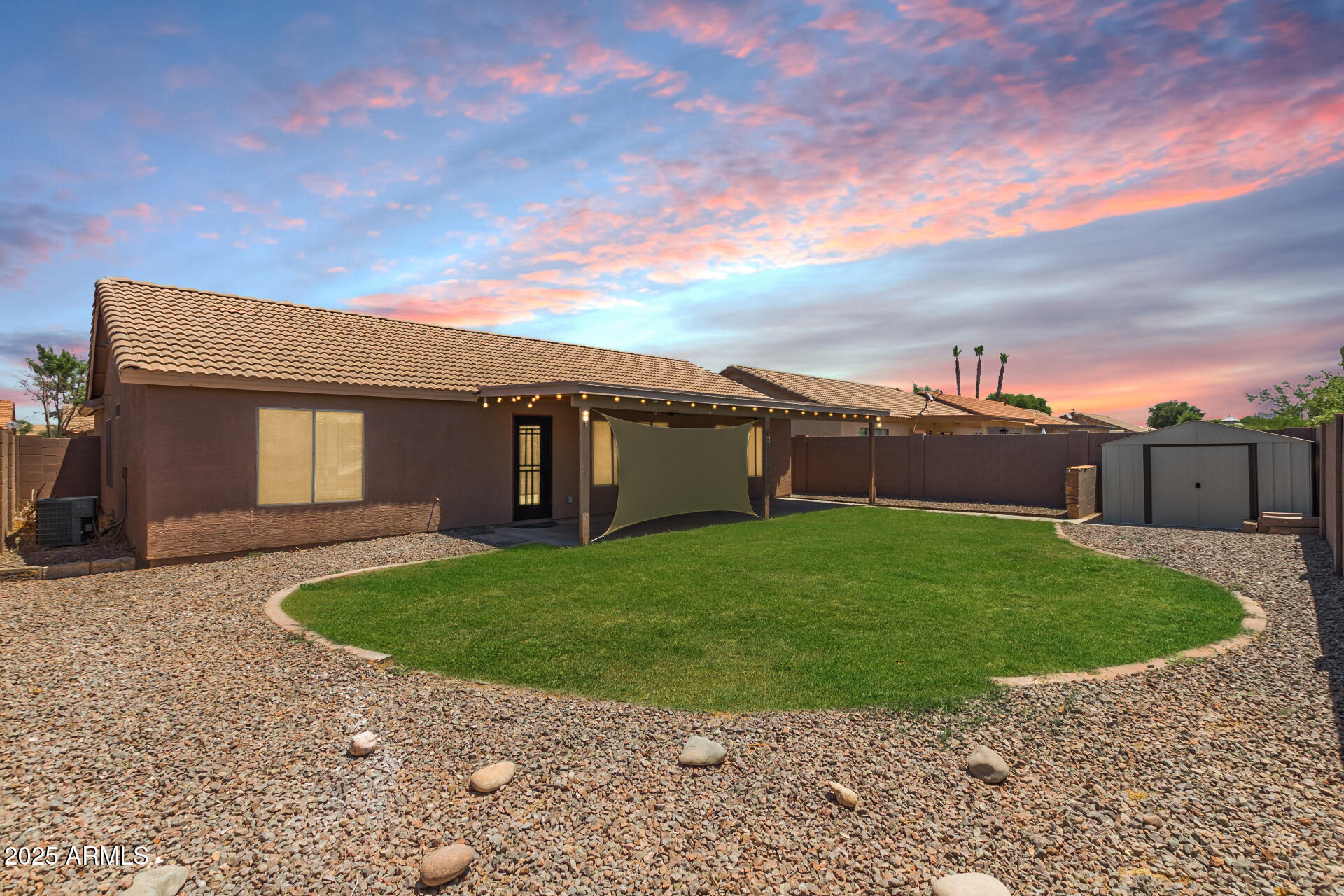 3717 E ELMINGTON Circle