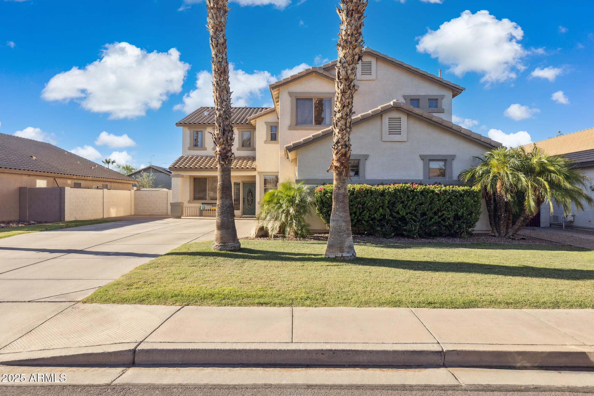 4436 E LA COSTA Drive