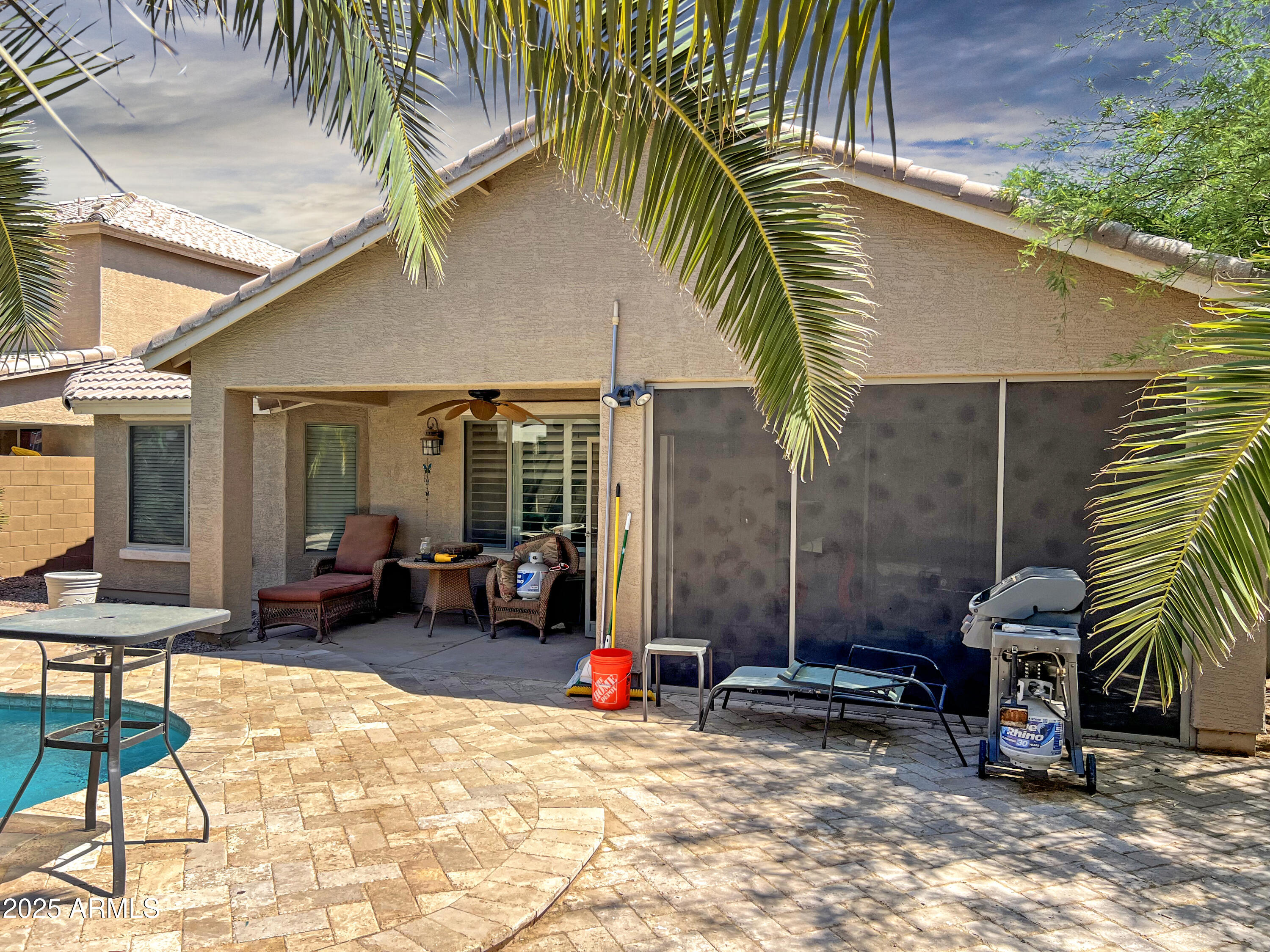 45726 W LONG Way