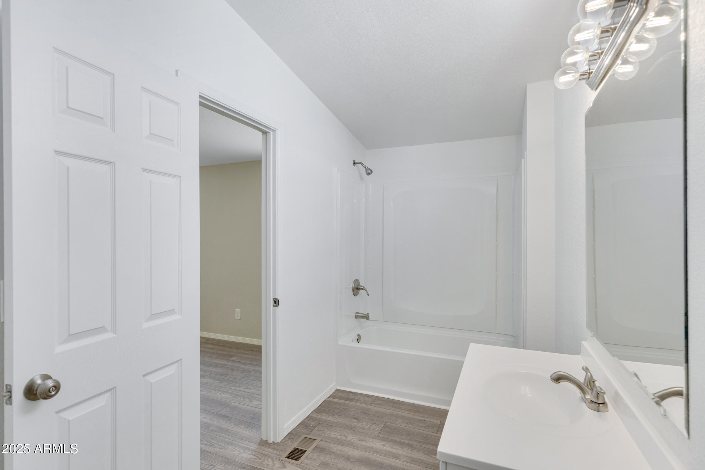 320 E McKellips Road, 204