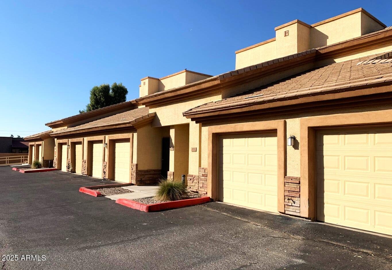 6770 N 47TH Avenue, 1022