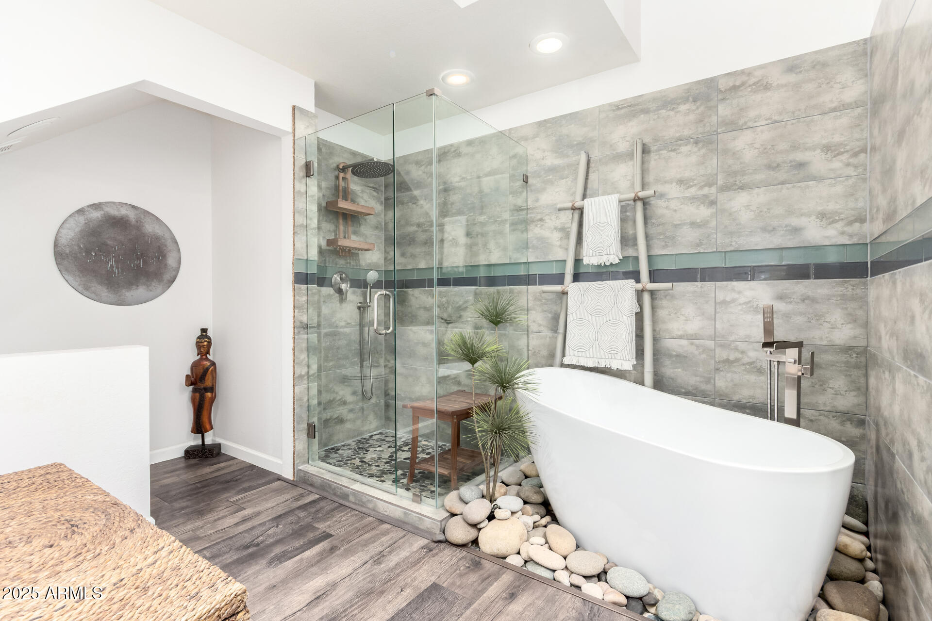 7272 E GAINEY RANCH Road, 87