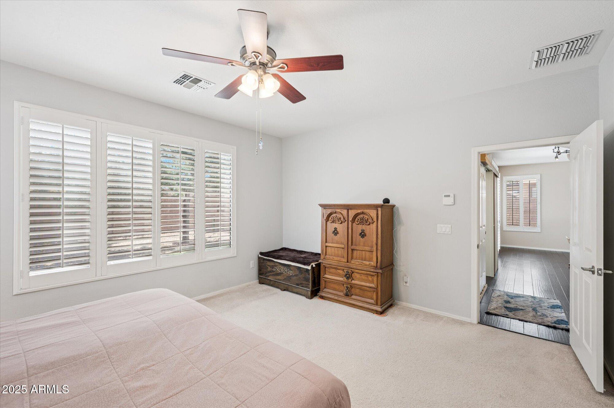 81 E ROCK WREN Drive