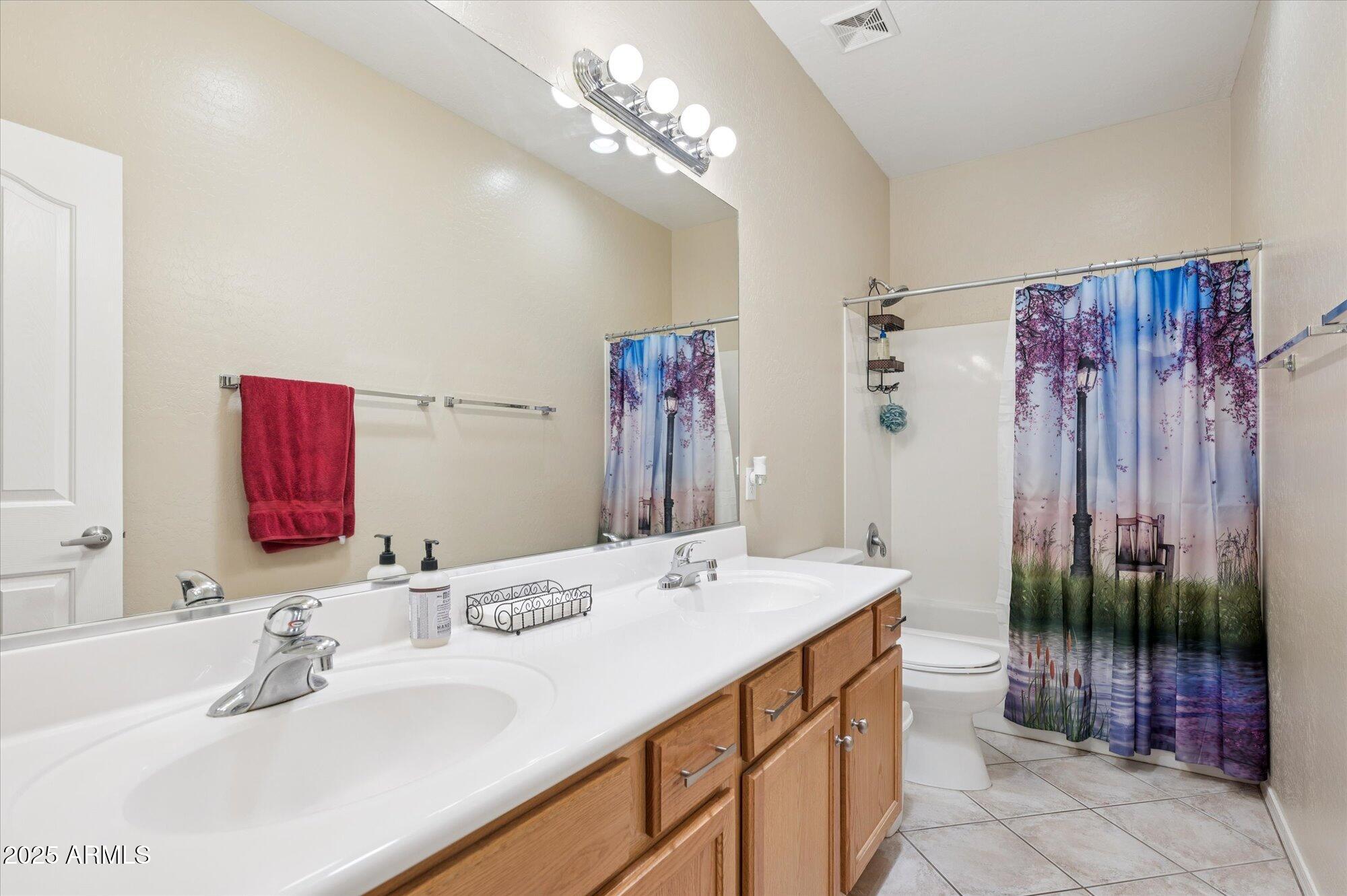 81 E ROCK WREN Drive