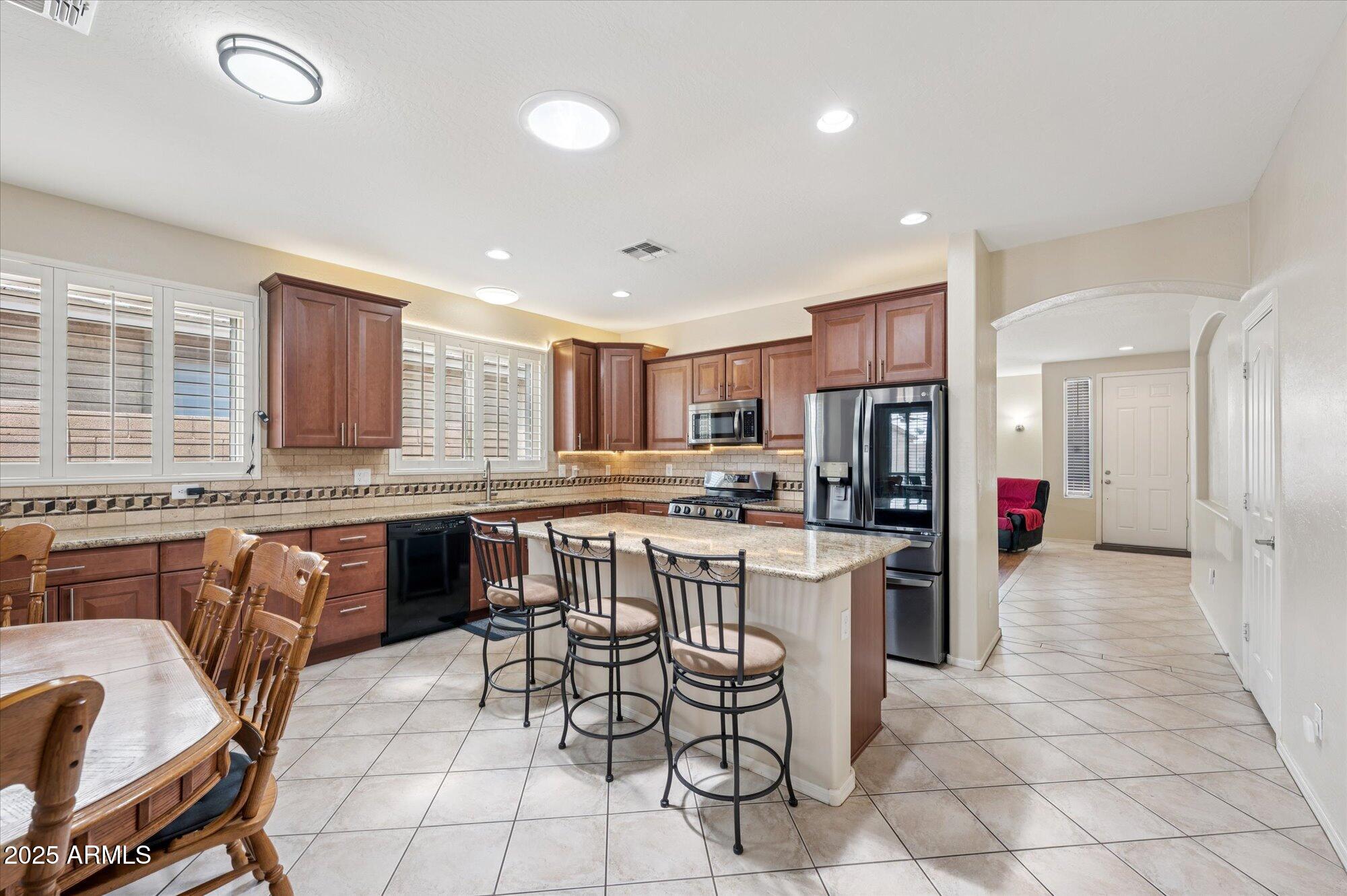 81 E ROCK WREN Drive