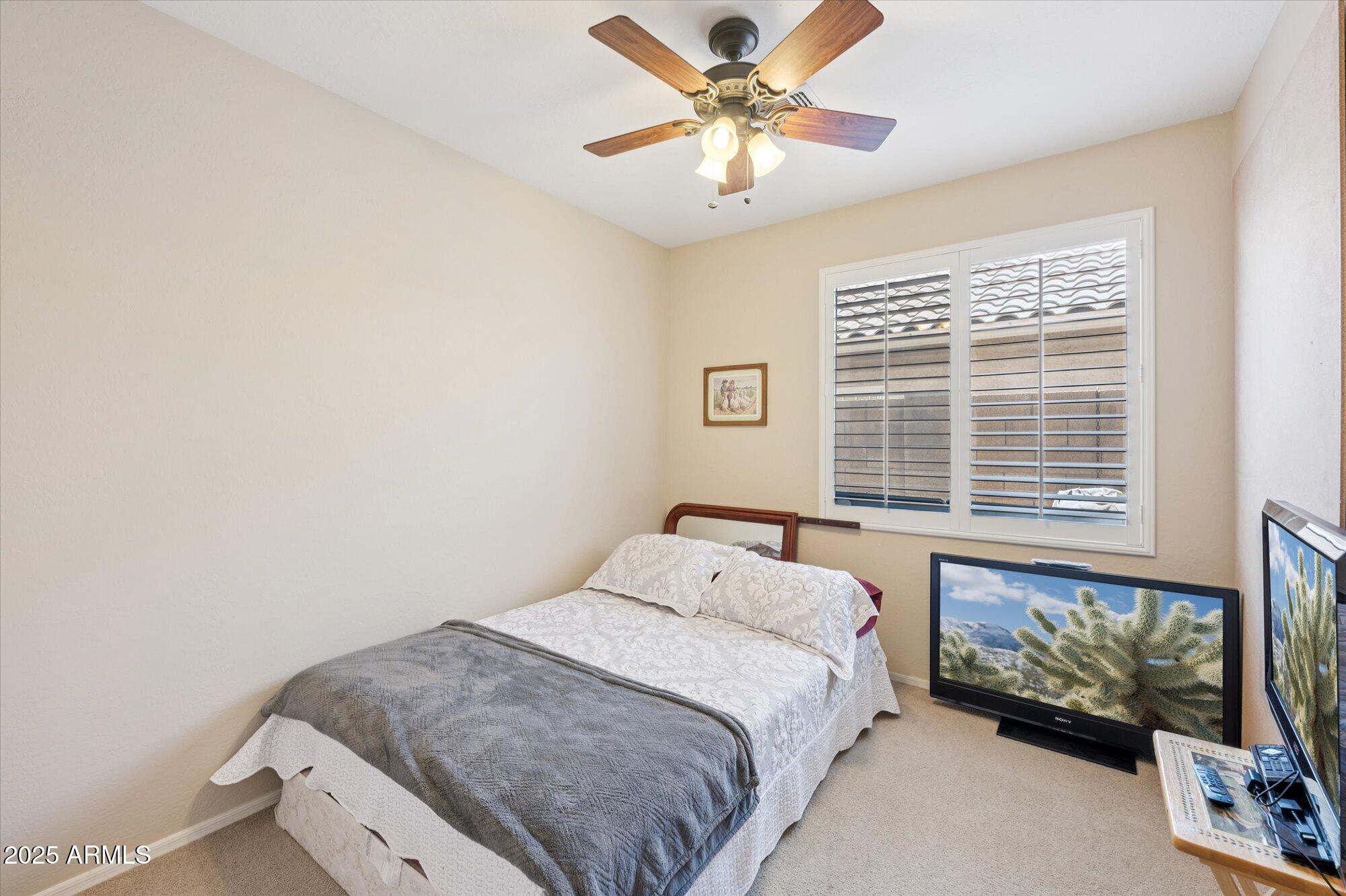 81 E ROCK WREN Drive