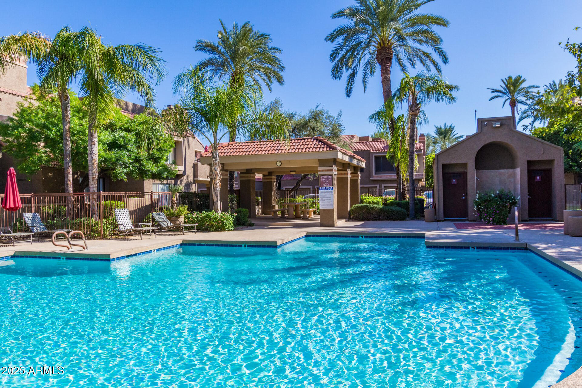 5122 E SHEA Boulevard, 2050