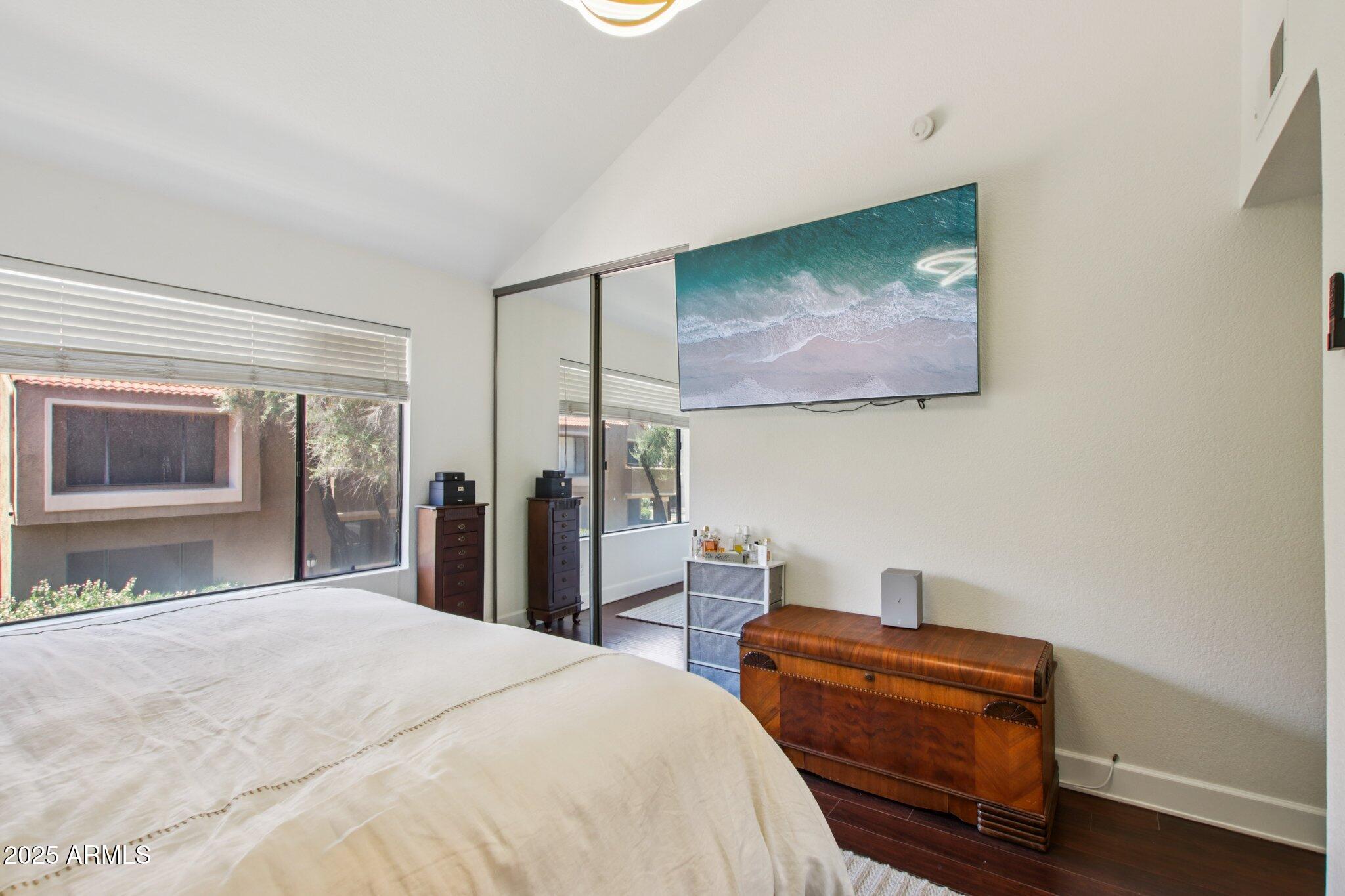 5122 E SHEA Boulevard, 2050