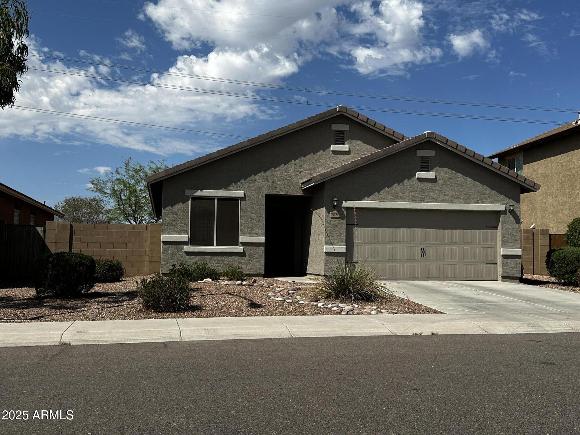 7020 S 78TH Drive