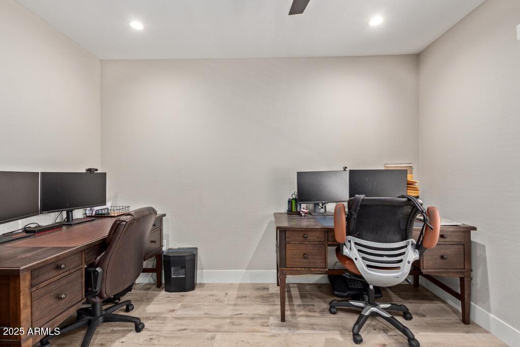 820 N 8TH Avenue, 14