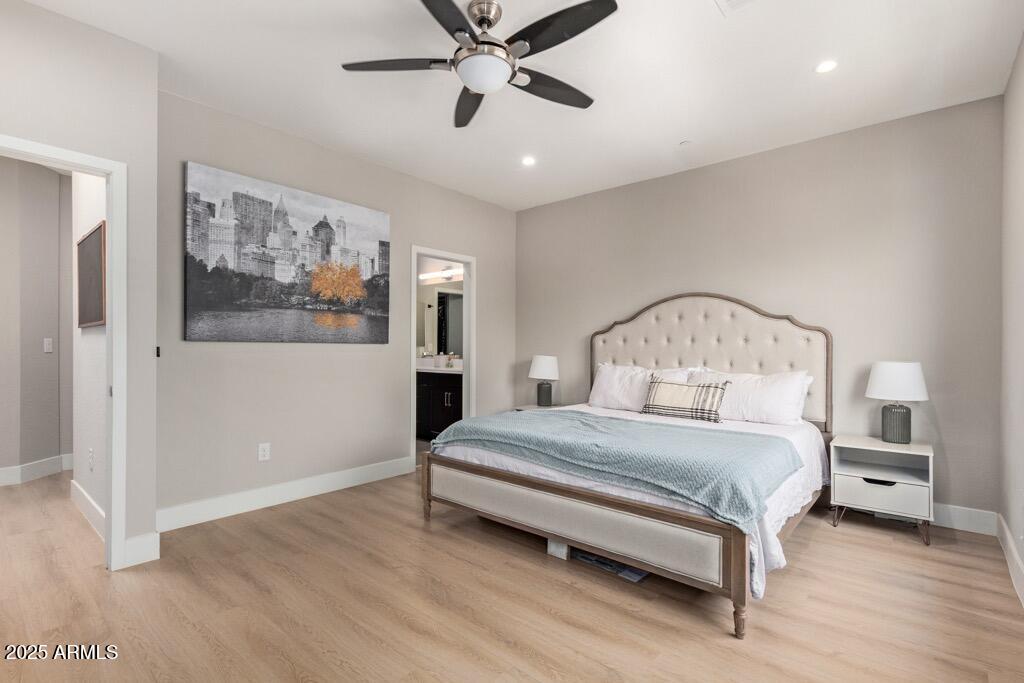 820 N 8TH Avenue, 14