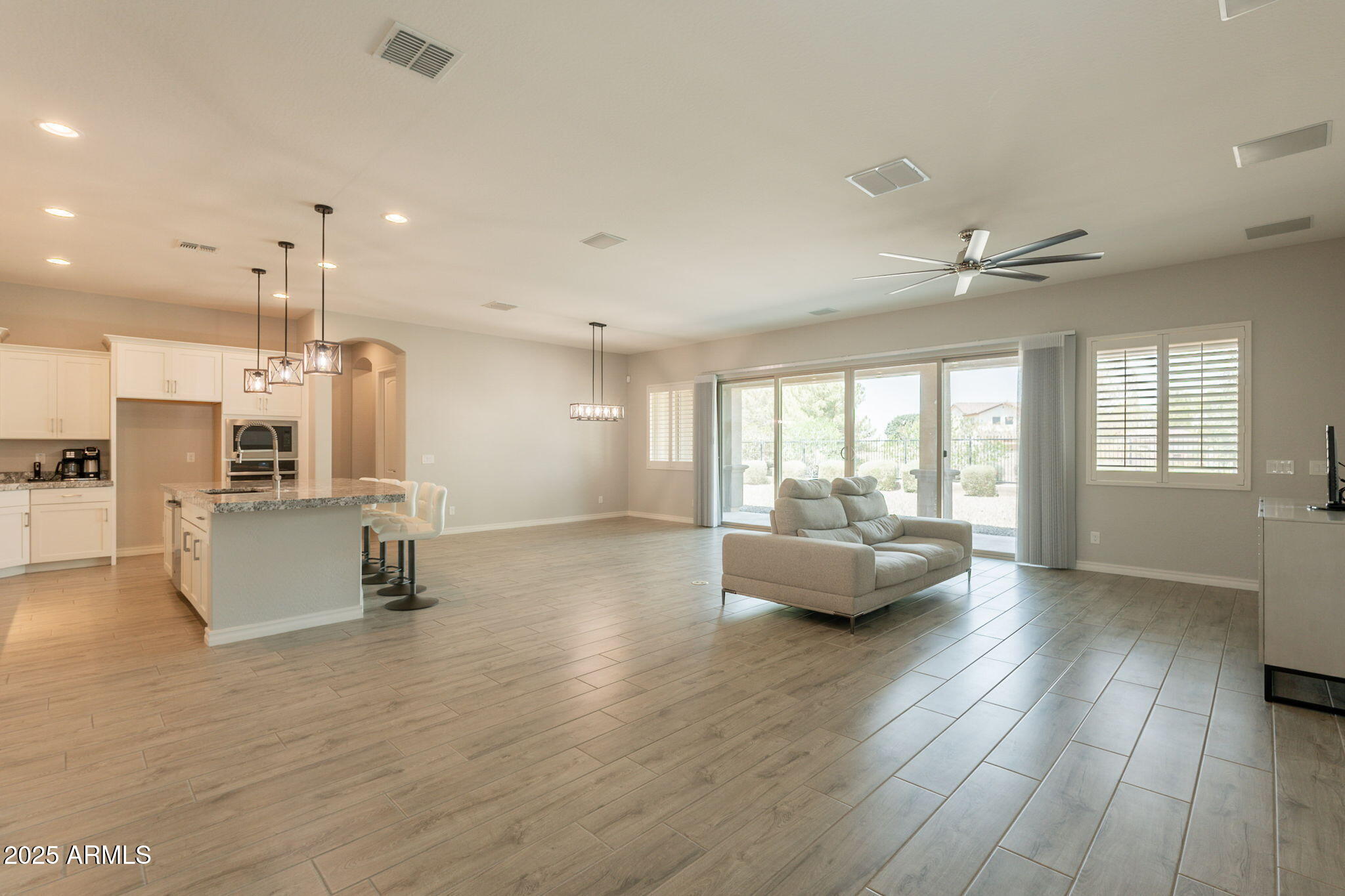 18046 N STONEGATE Road