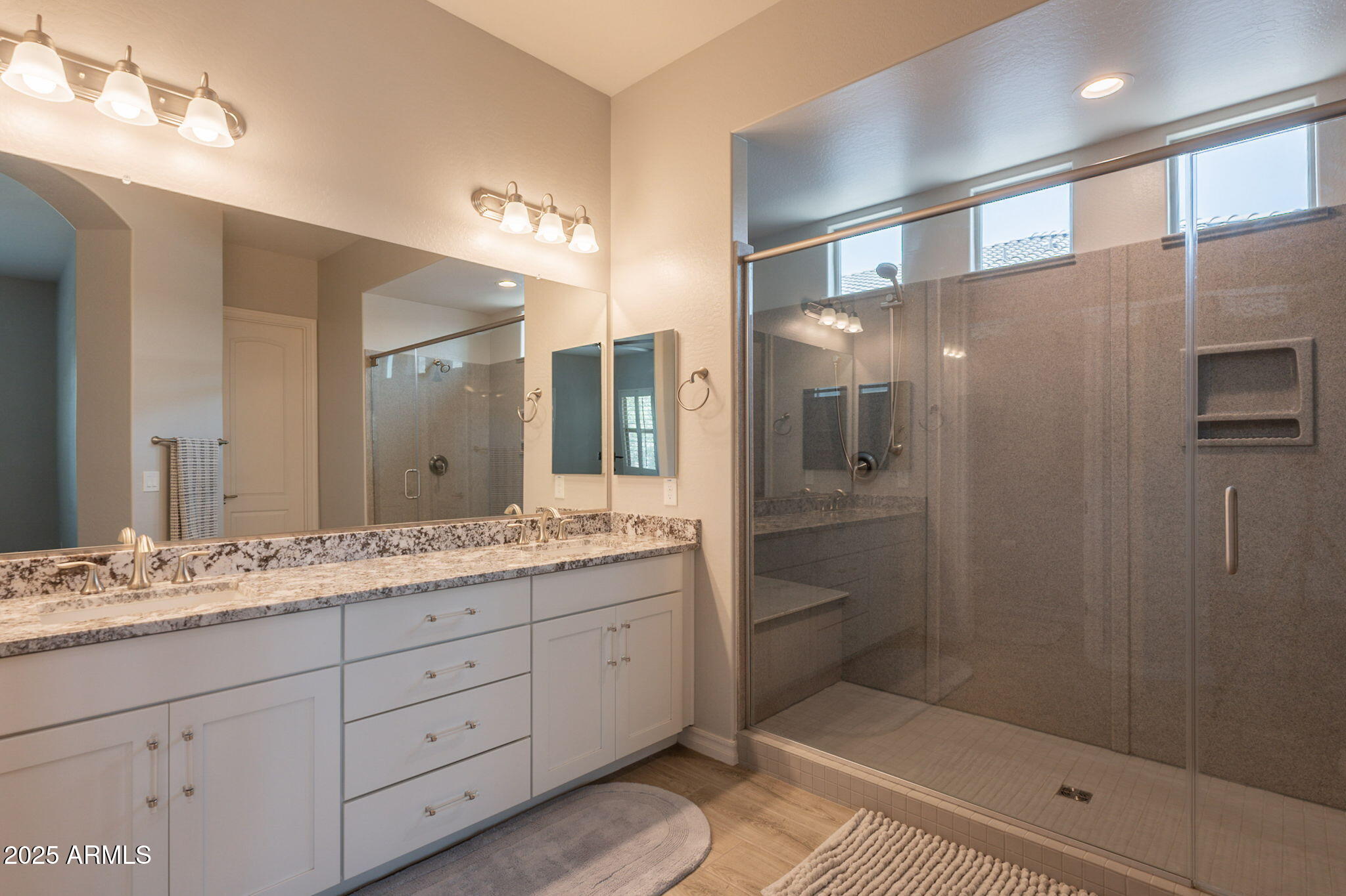 18046 N STONEGATE Road